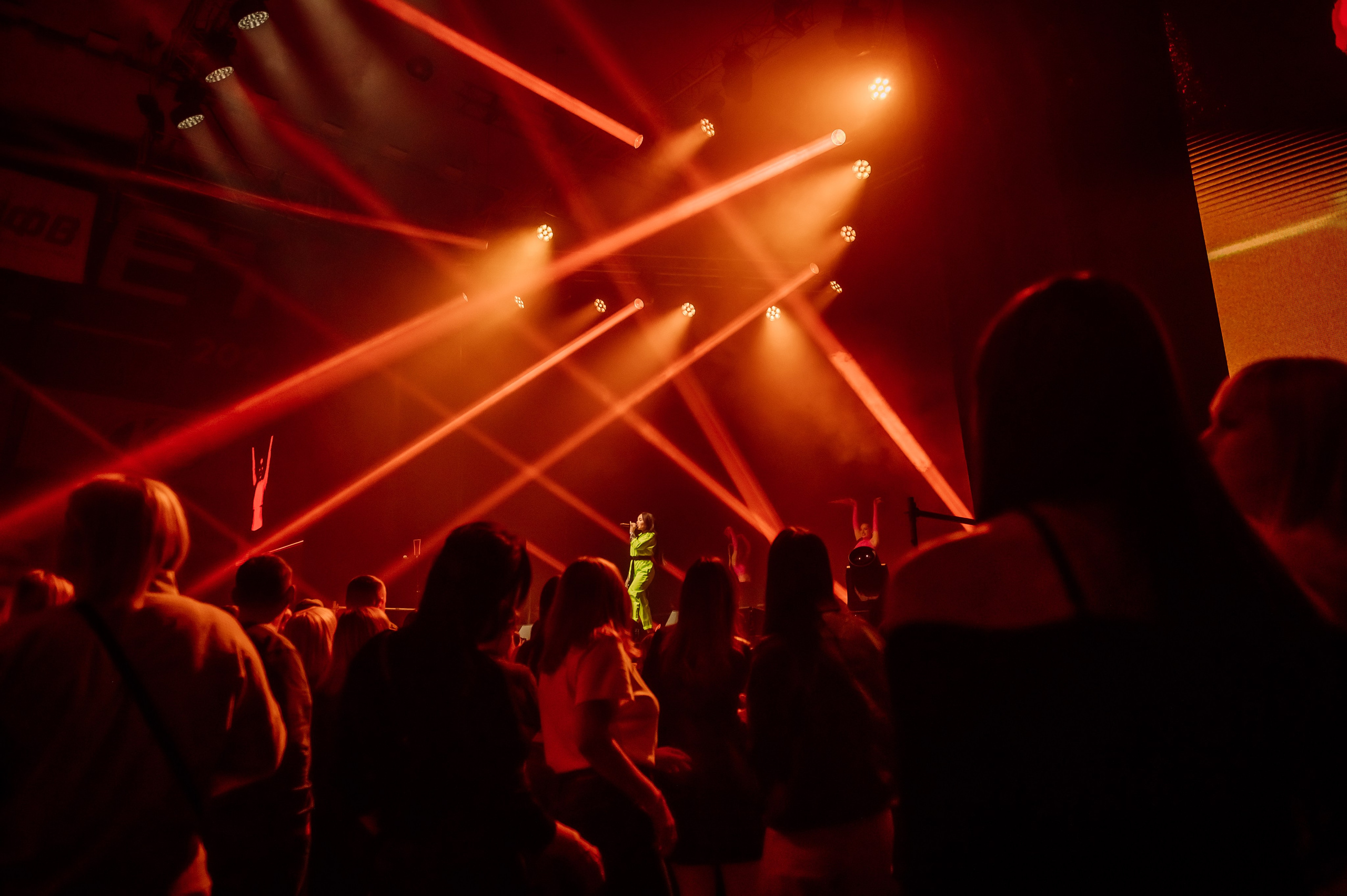 Дискач 90-х в Кемерово, СРК Арена. Детский фотограф, семейный фотограф и репортажи в Кемерово