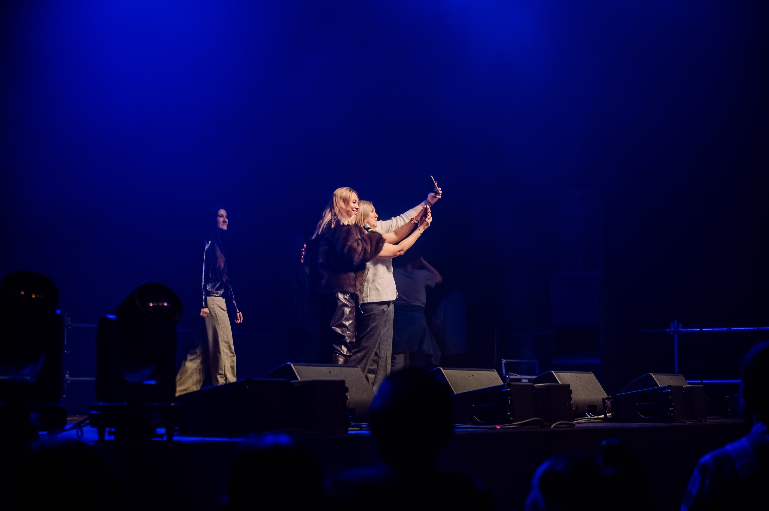 Дискач 90-х в Кемерово, СРК Арена. Детский фотограф, семейный фотограф и репортажи в Кемерово