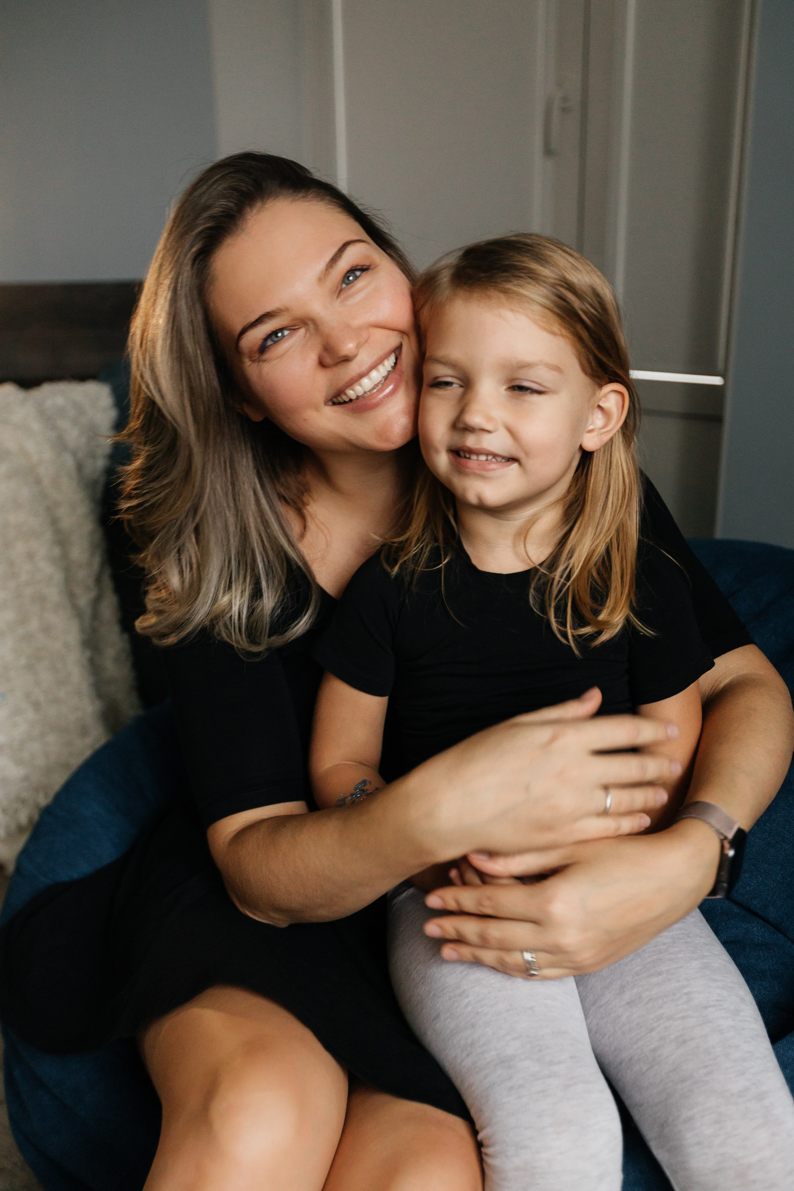 Игорь, Лера, Миля, Ксюша и Аня. Фотограф Таганрог Любимая Надя