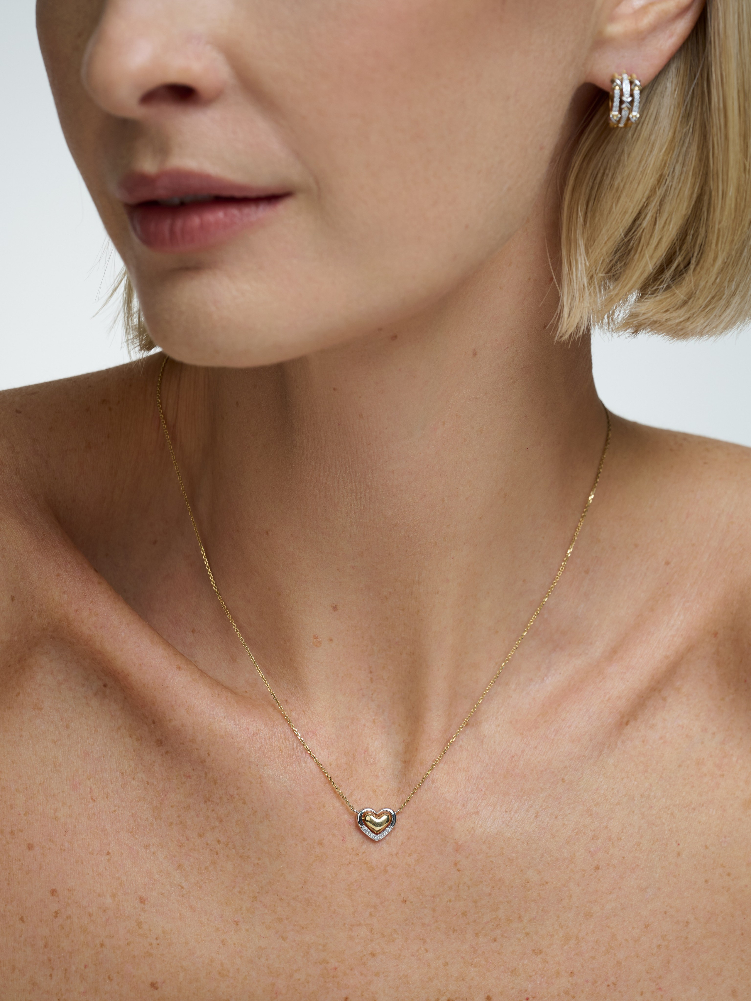 Каталог для бренда AllTime. Фотограф для брендов в Москве Ксения Чупрунова