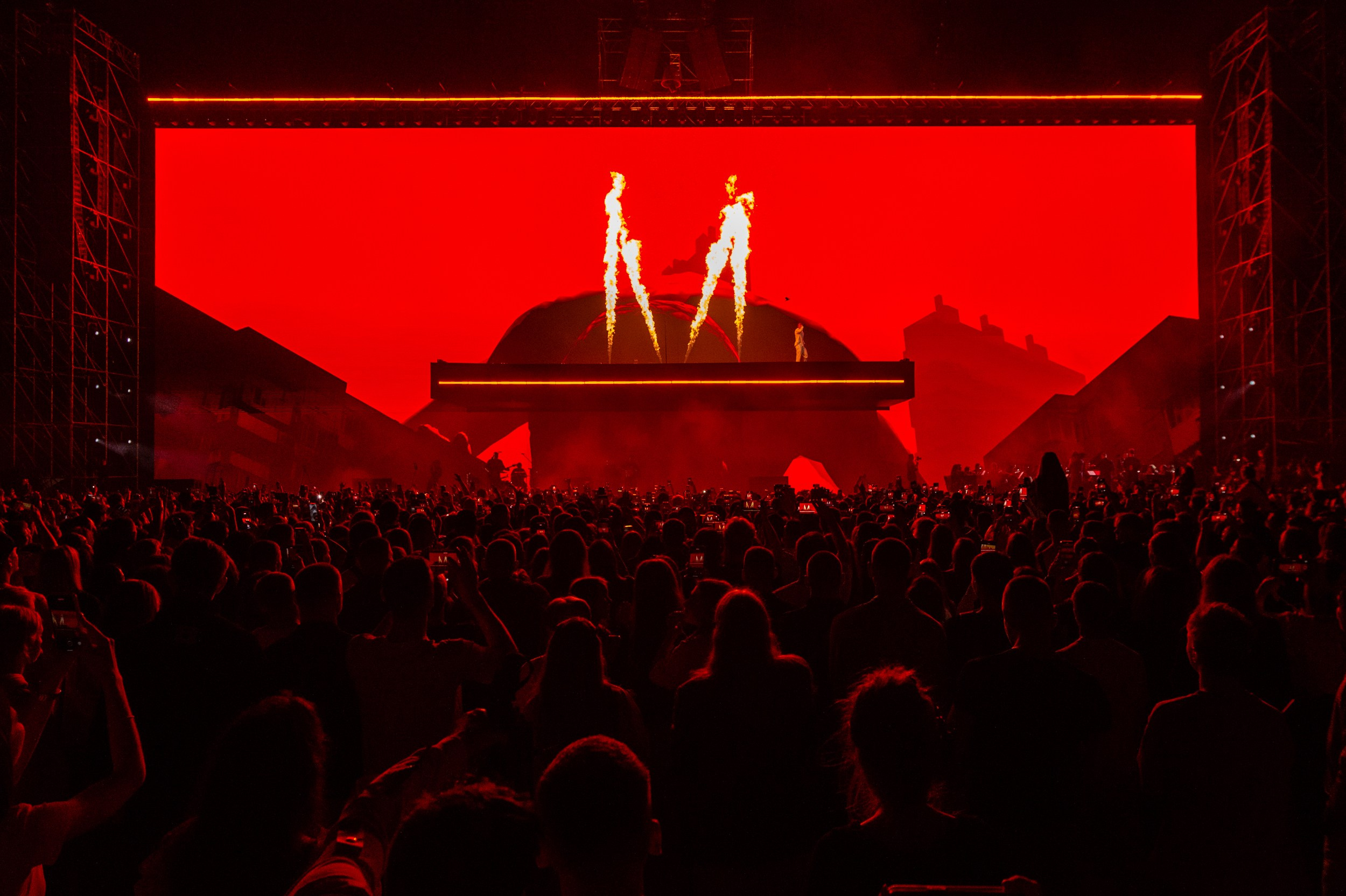 MACAN / МОСКВА / 2024. OOPS