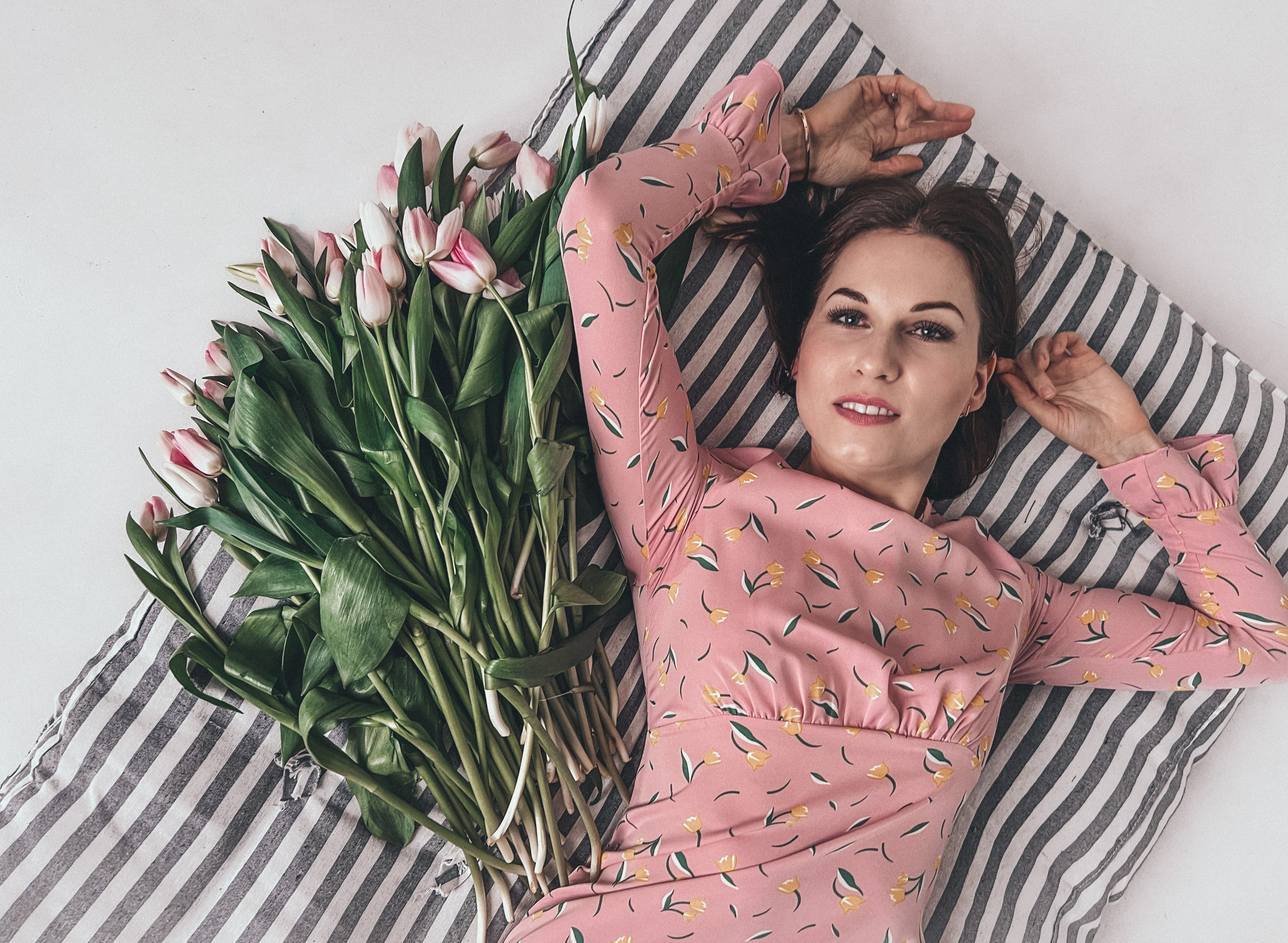 Прайс. Видеомейкер и фотограф Кэтрин.Филм