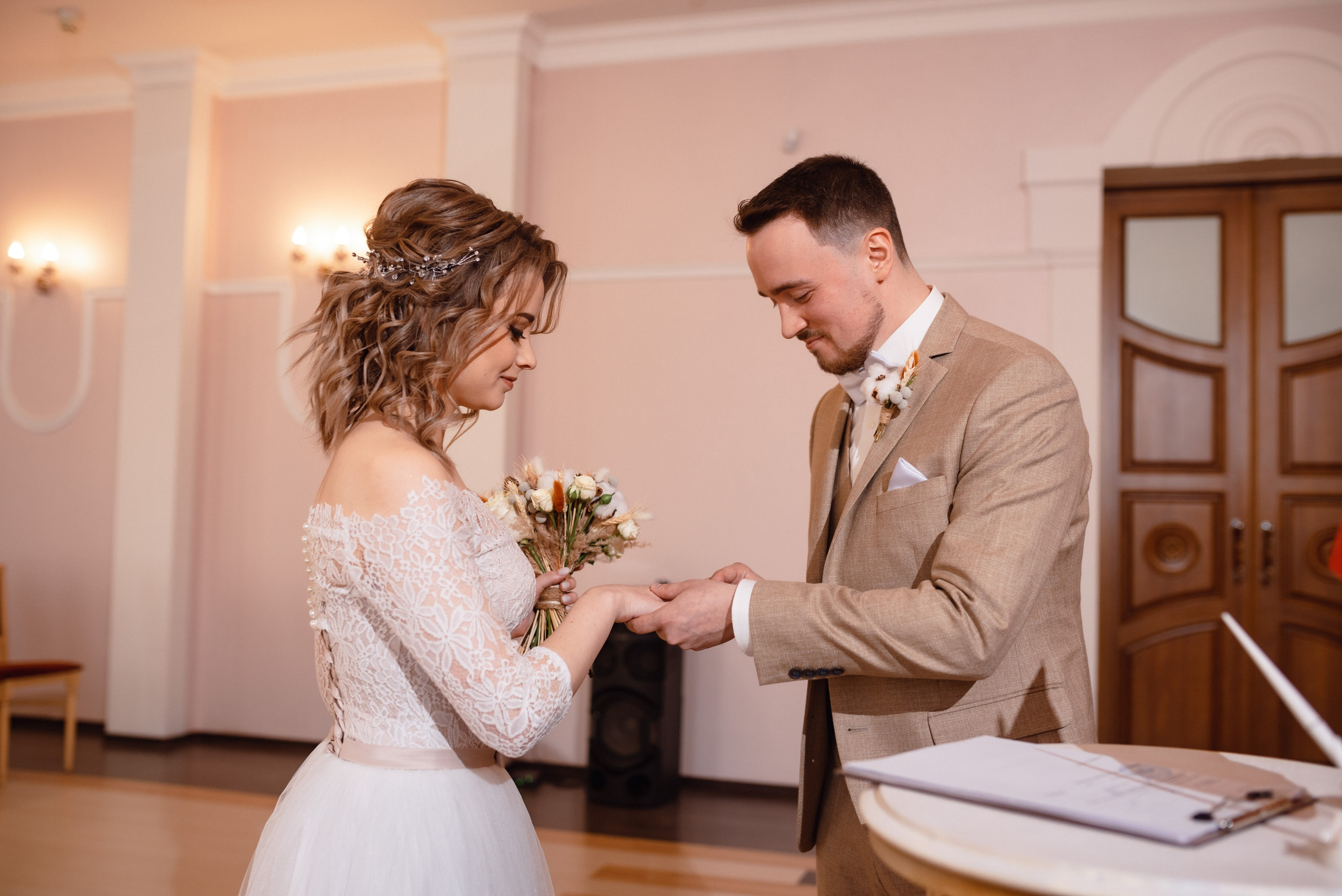 Свадебная фотосъемка в Барнауле. Свадебный фотограф Барнаул. Сергей Богомолов. Свадебный и семейный фотограф