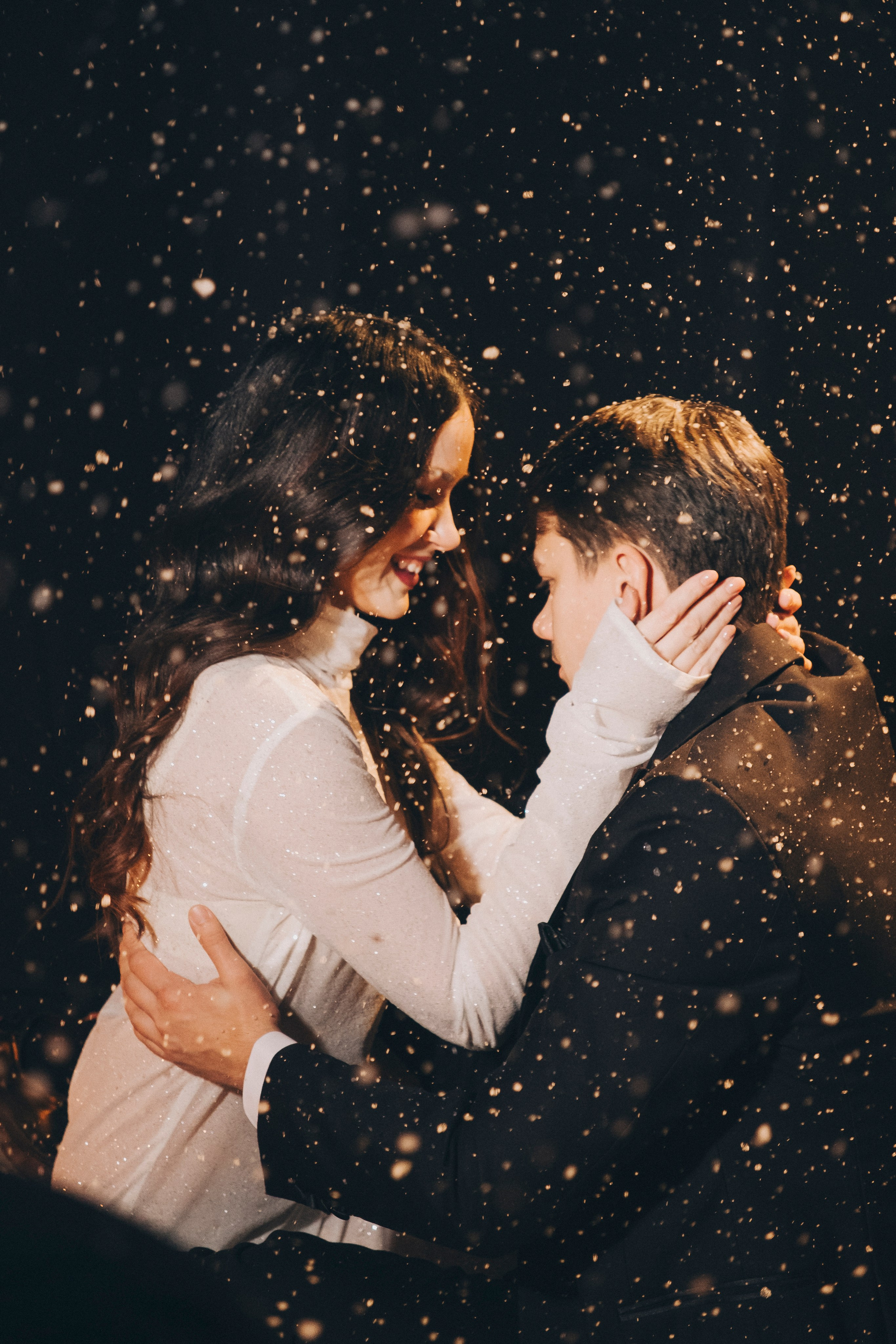 Свадебная лав стори в студии. Фотограф в Иркутске Анна Мирошникова