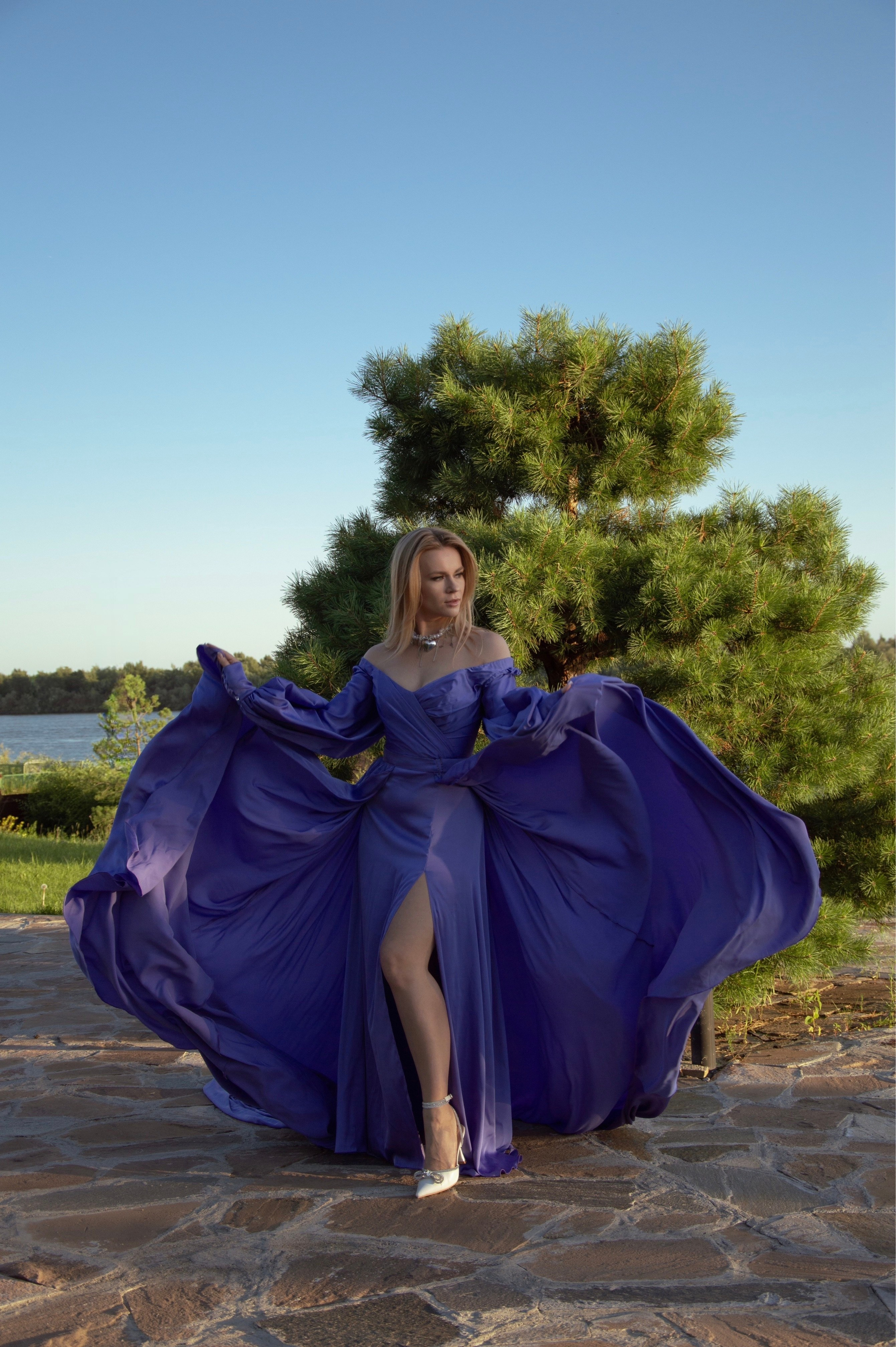 Летящие платья. Мобильный фотограф в Омске