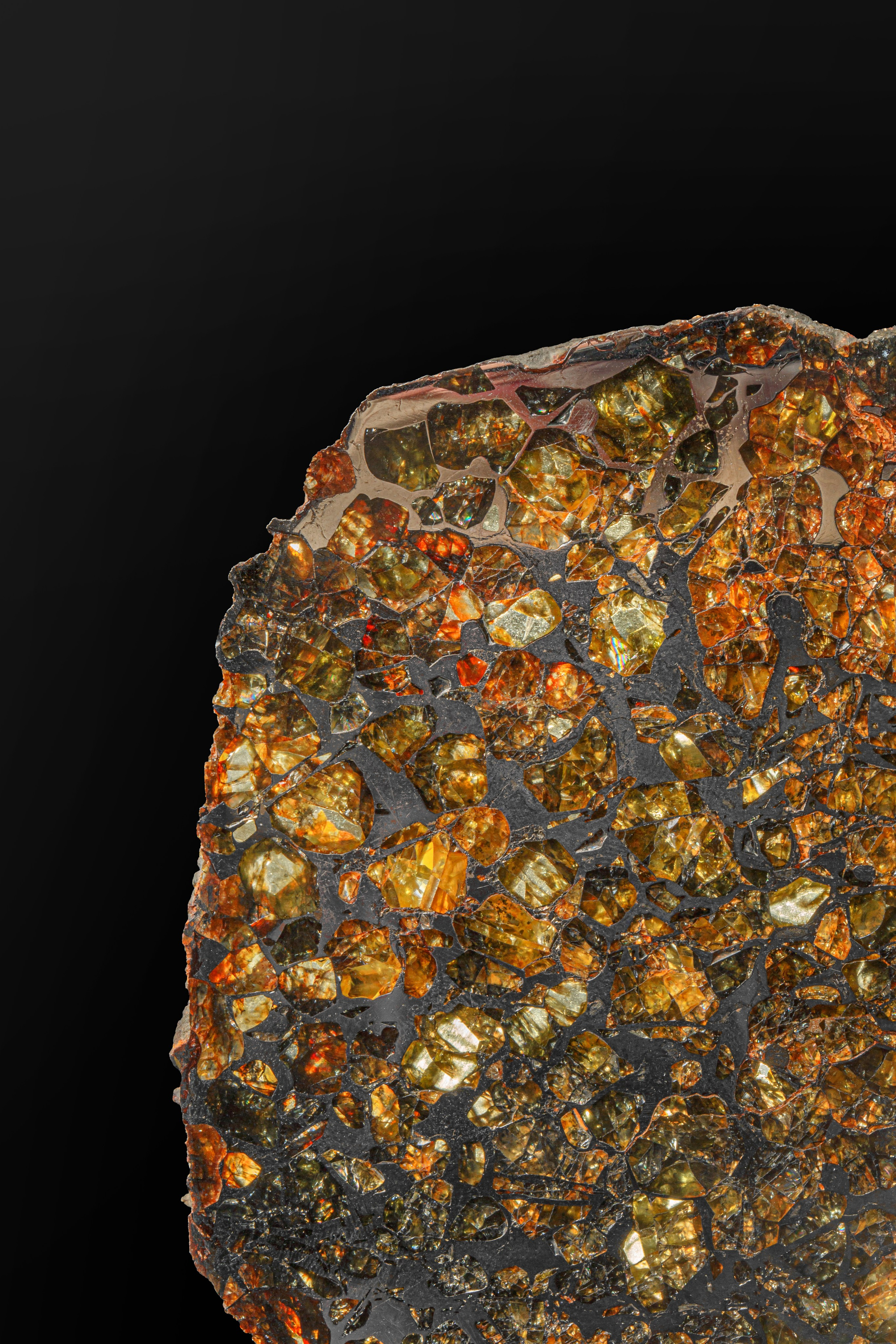 Профессиональная обработка натуральных камней, минералов и ископаемых | Студия SVITHART