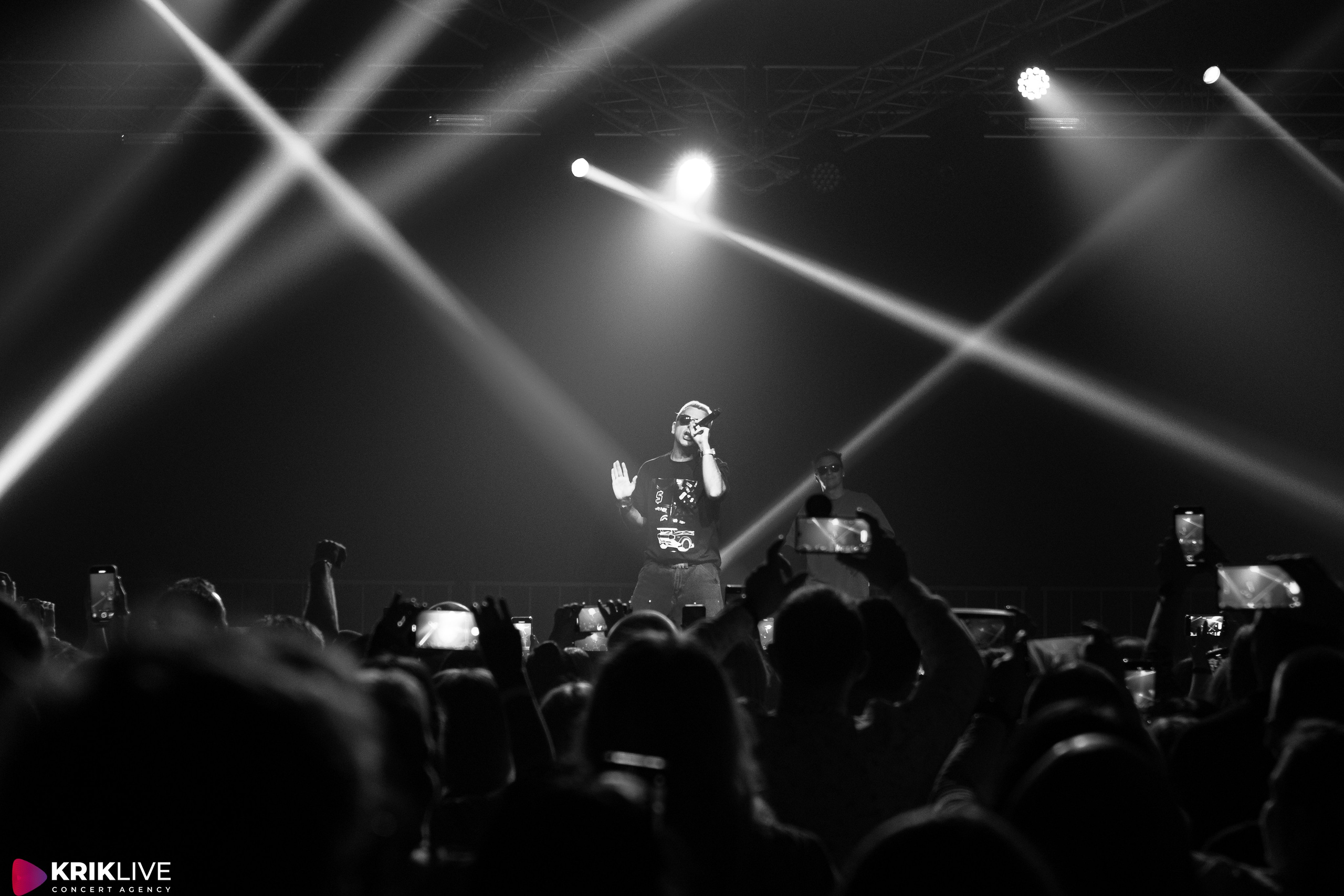 Дискач 90-х. Портретный и пейзажный фотограф Никита Павлов