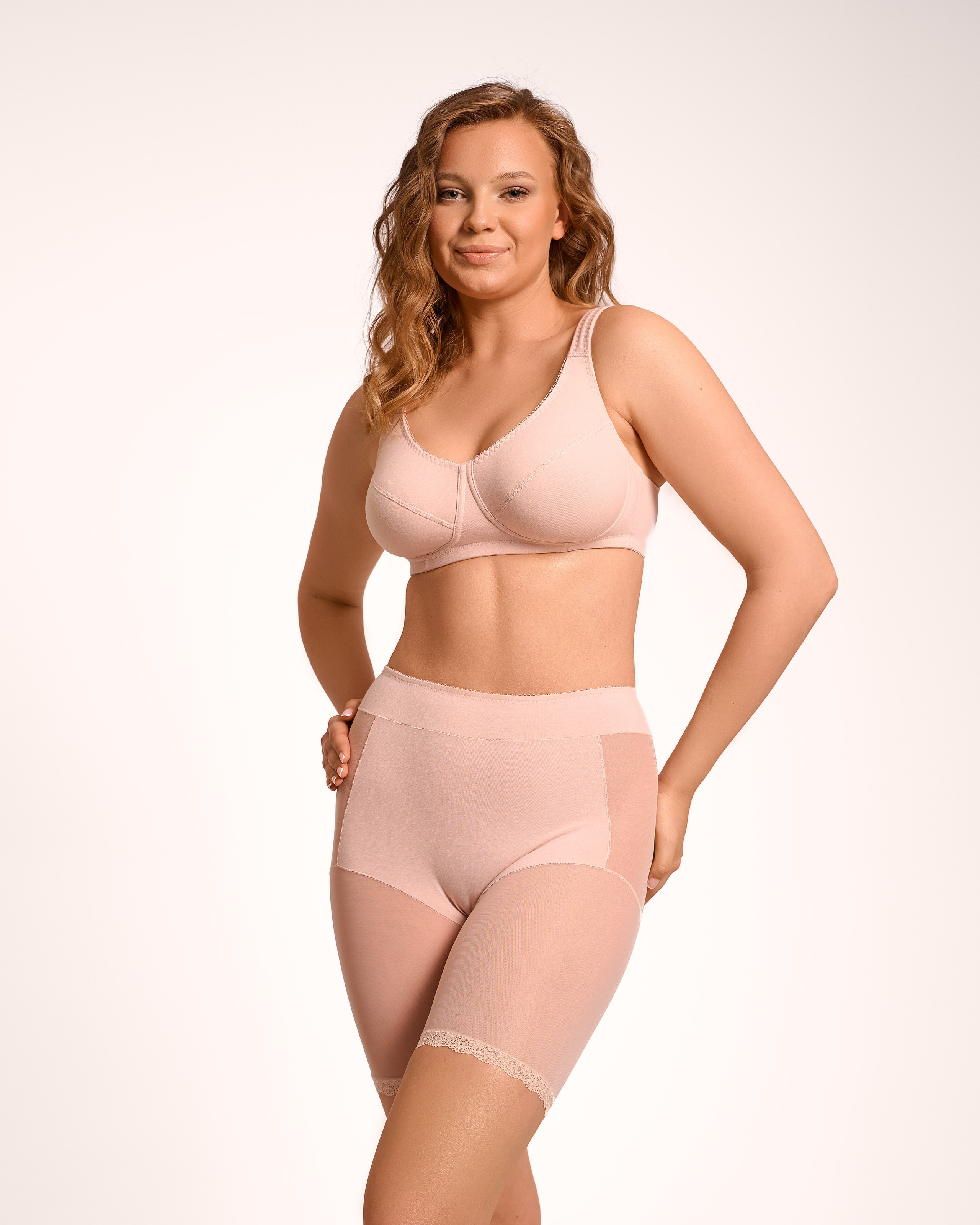 Съемка для брендов. Нижнее белье — каталог PLUS SIZE. Фотограф Беларусь — Ольга Шаповалова (Жардецкая)