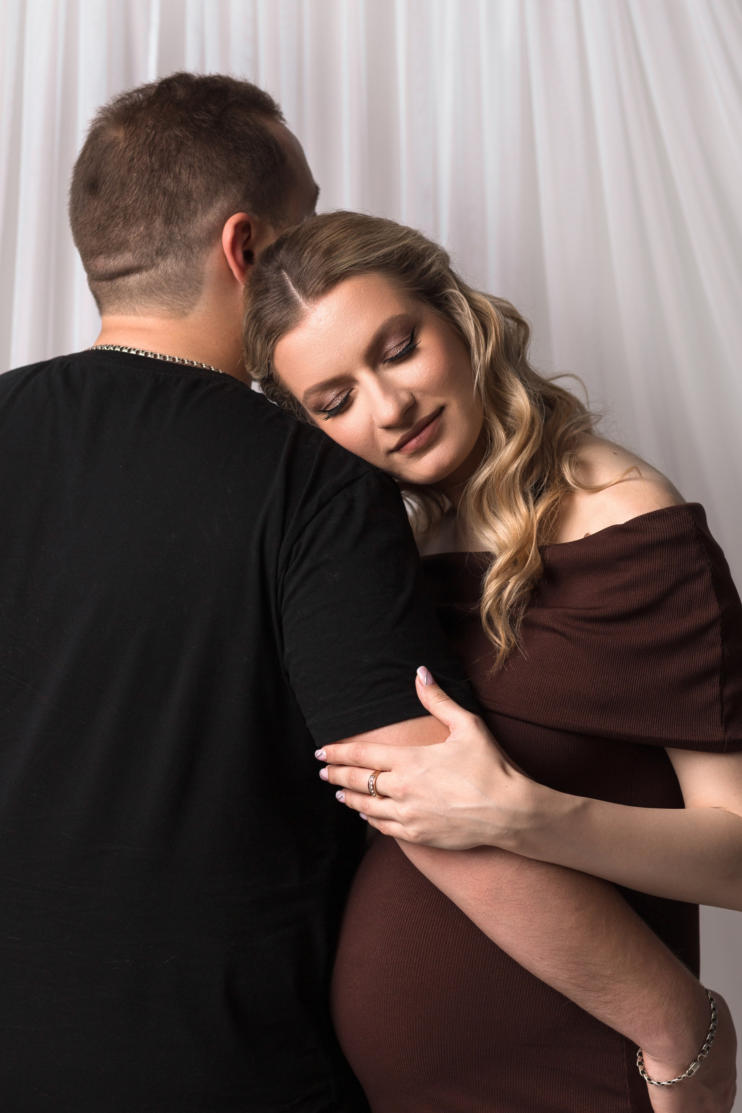 Фотосессия беременности в Омске. Фотограф новорожденных в Омске Анастасия Моисеева