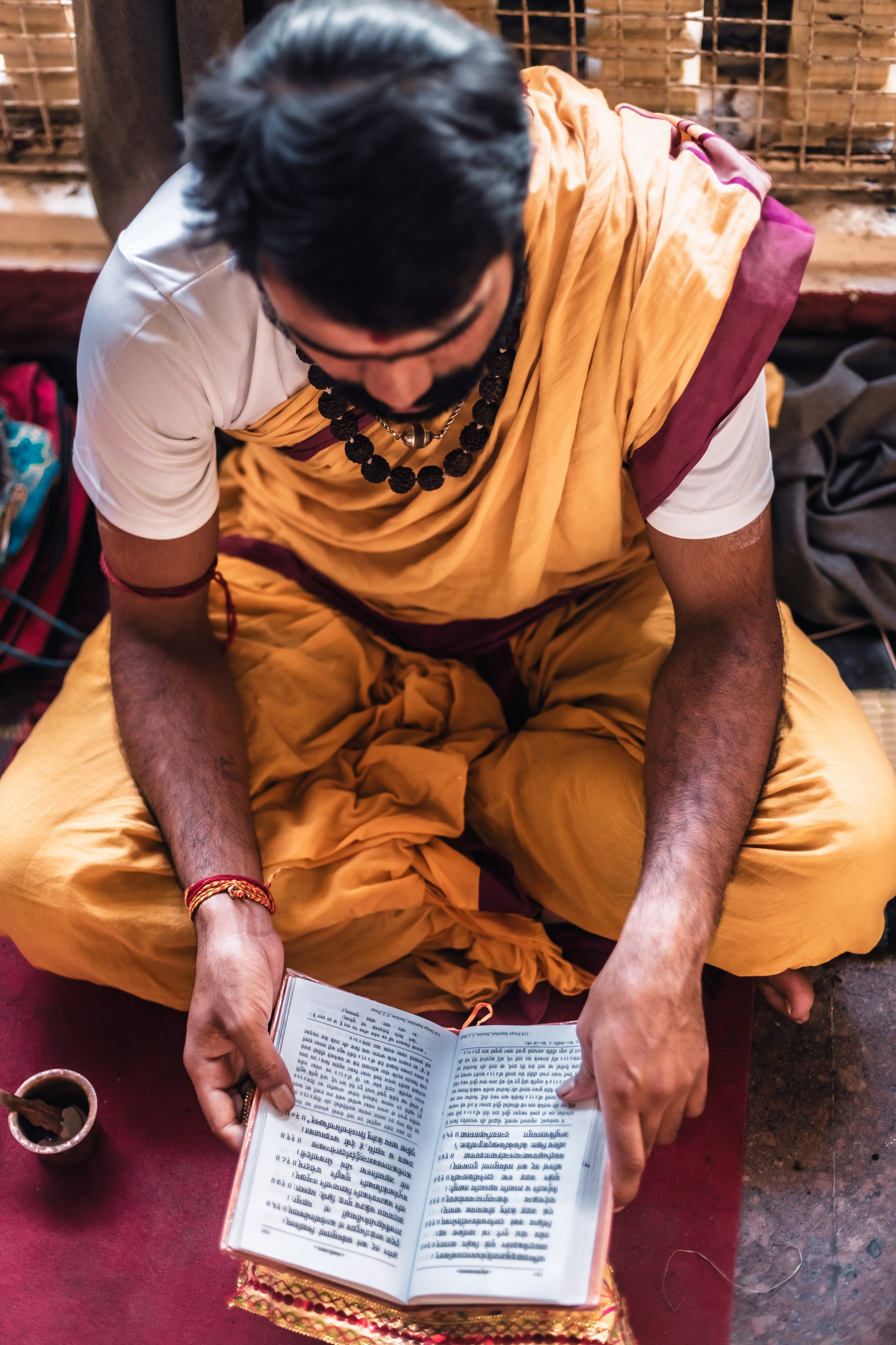 Devraha baba ji ashram life 2025. Mariam Bagdasaryan