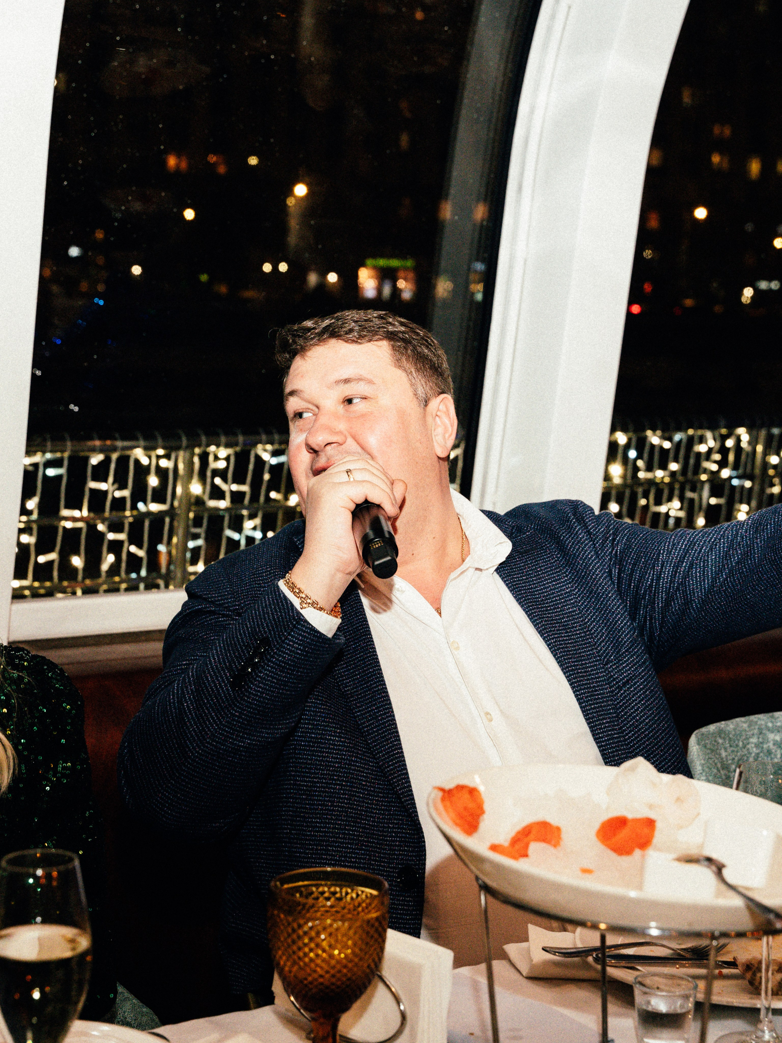 Корпоратив Erwin Река. Портретный и репортажный фотограф