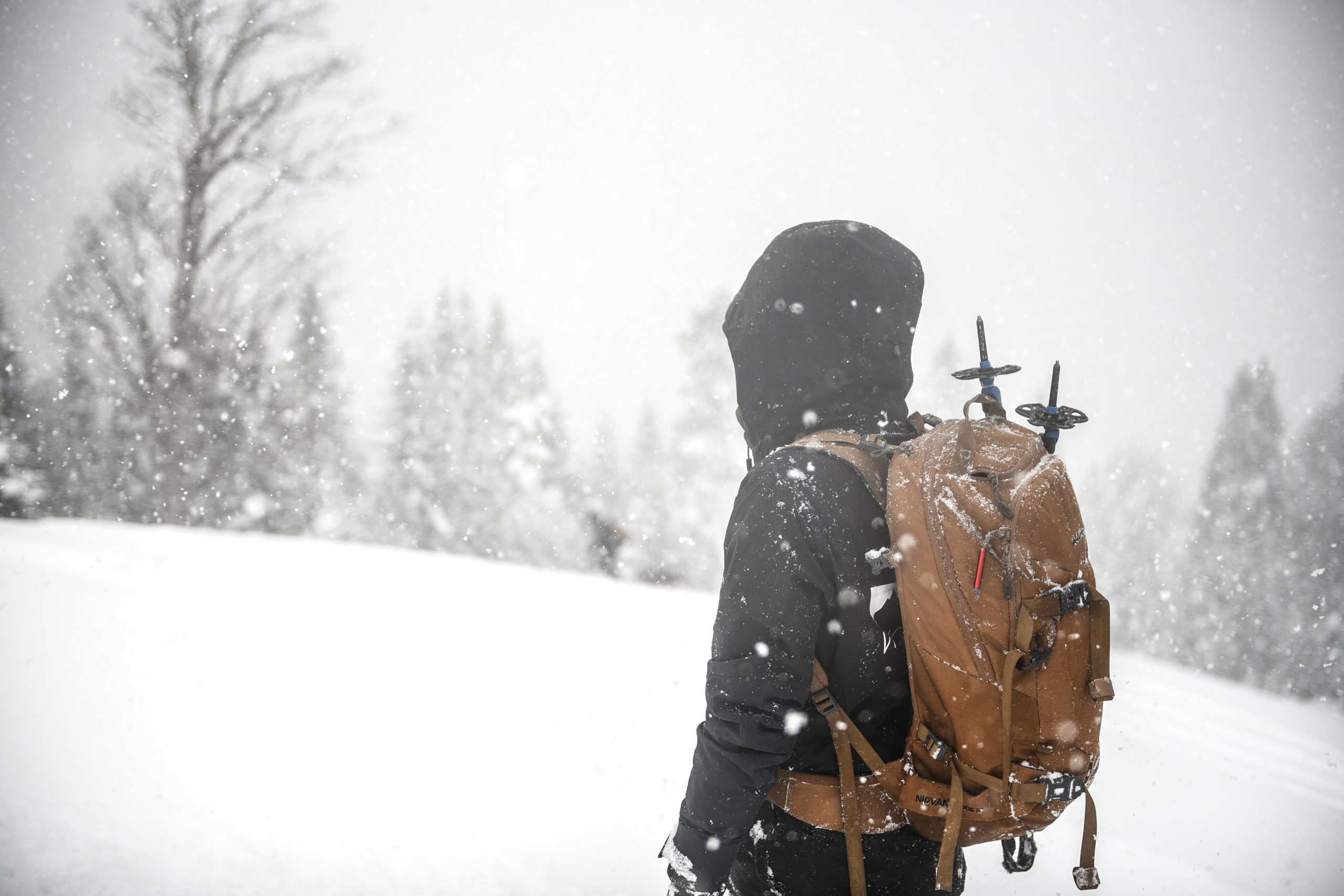 Skitouring. Anastasia Serdyuk, travel photographer, travel photo, portraits, stories, fineart prints