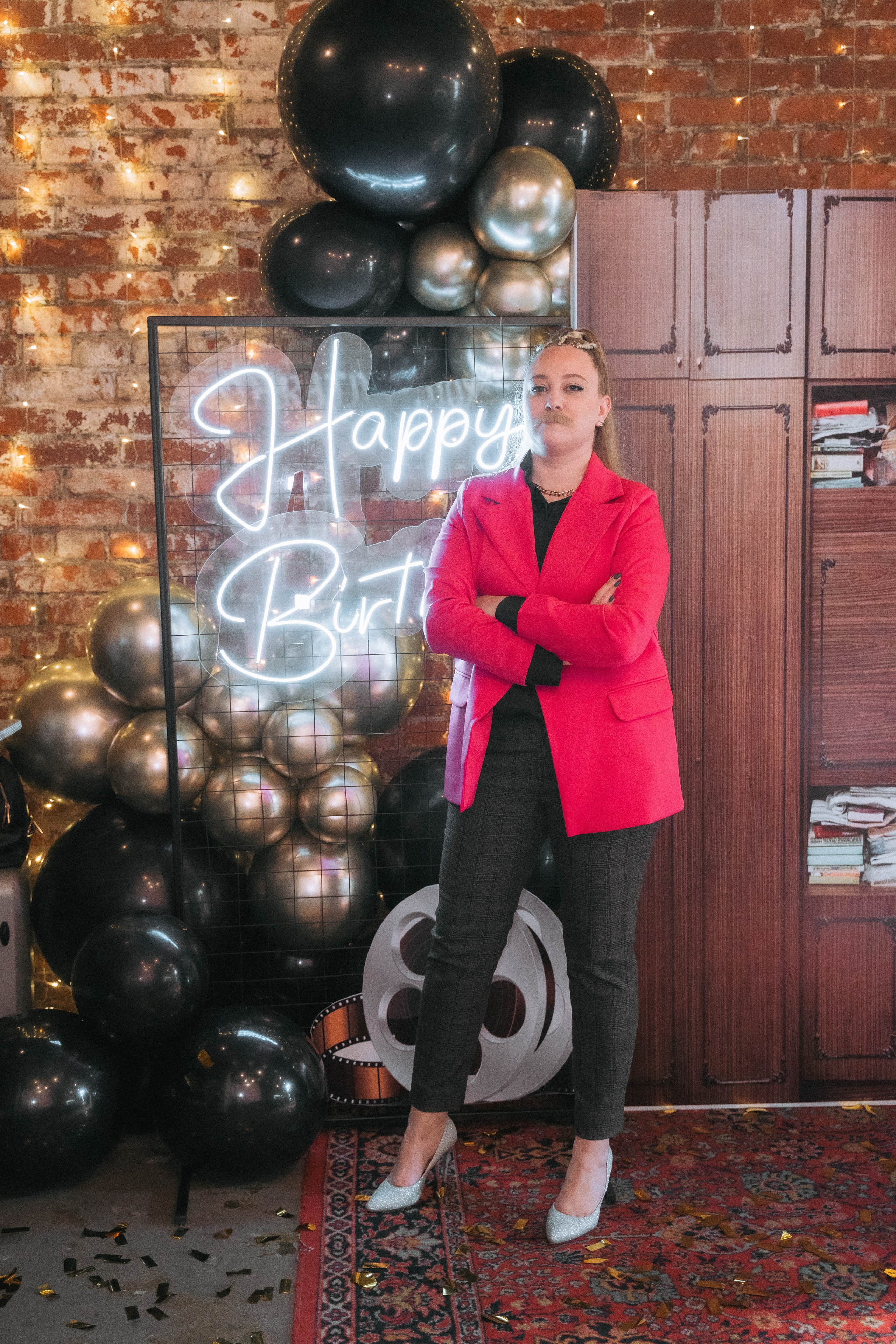 Вечеринка в стиле 90х. ALISON FILMS