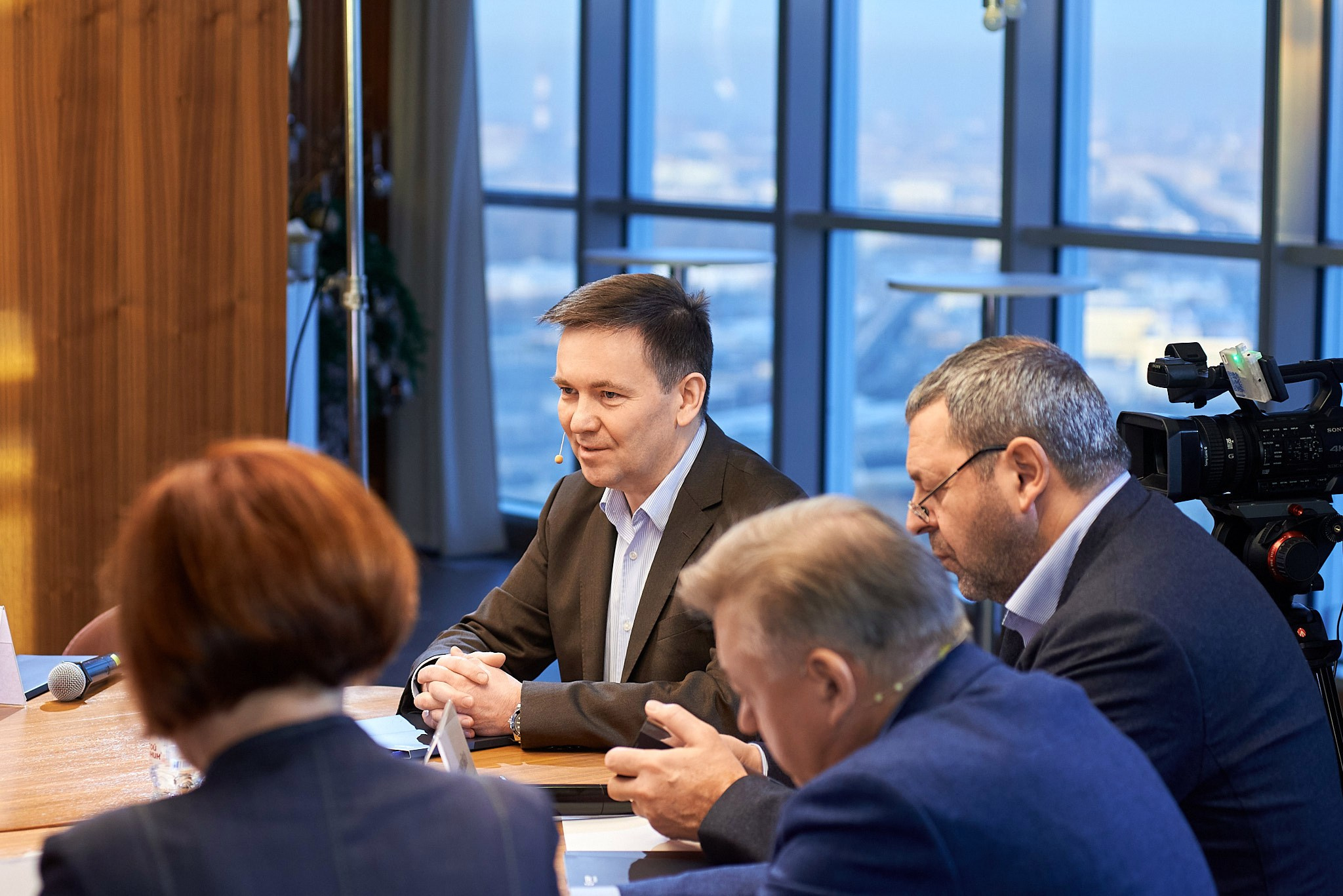 Кредитная игла. Иван Ступа, репортажный фотограф в Санкт-Петербурге и Ленинградской области