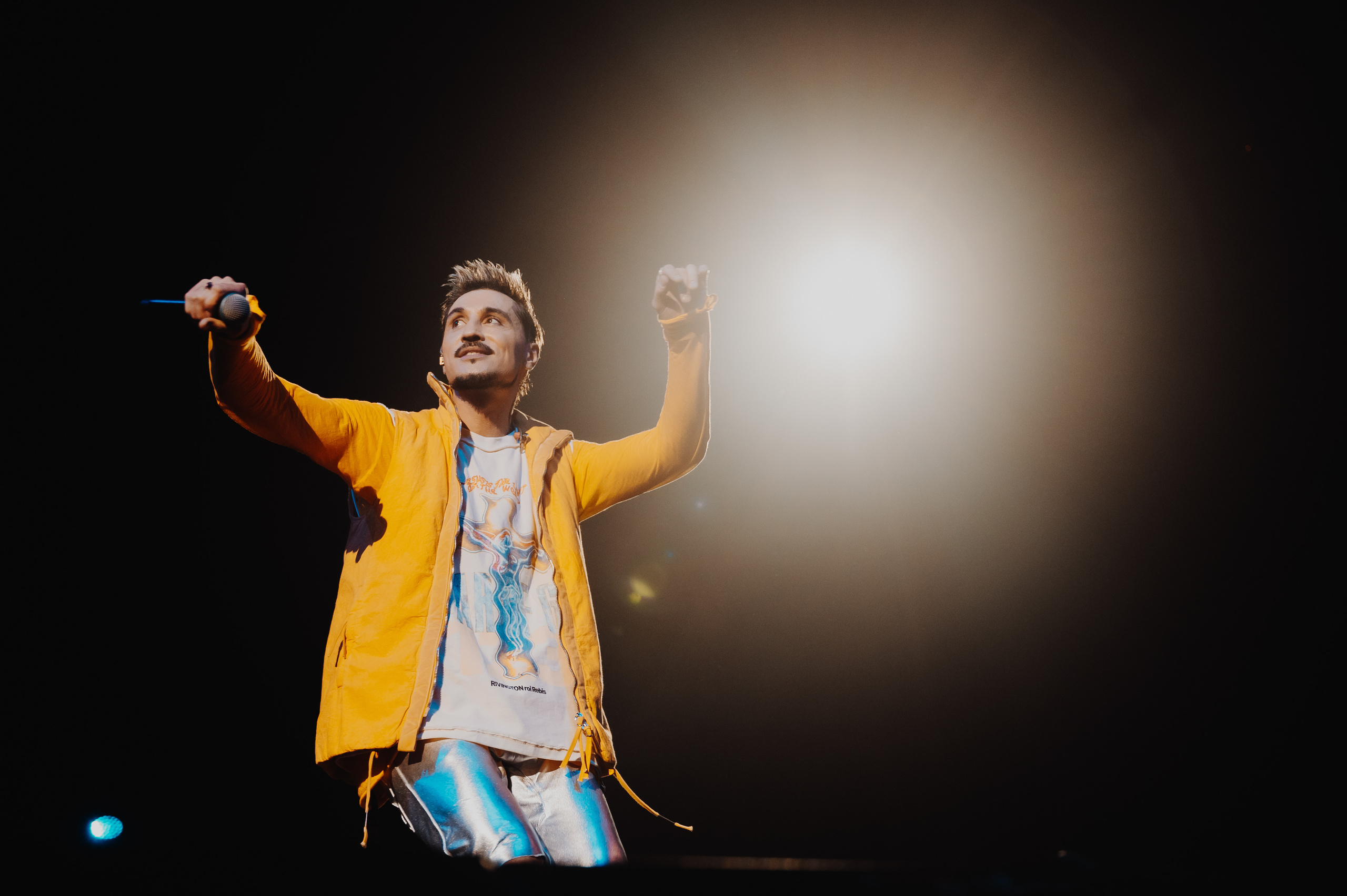 Концерты Красноярск, концертная съемка. Юлия Раскова — Портретный и семейный фотограф в Красноярске