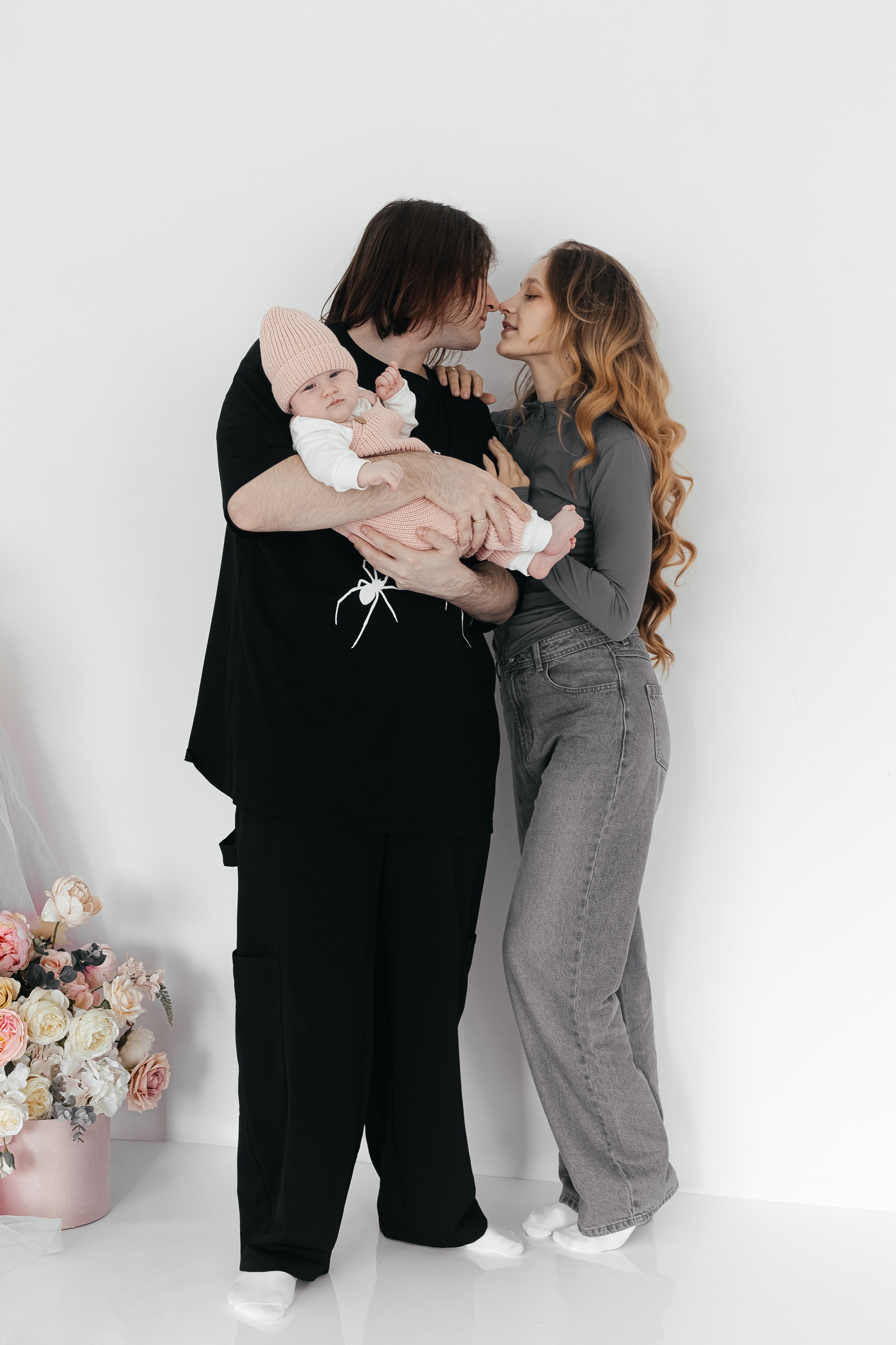 Зоя, Дима и Вика. Главная