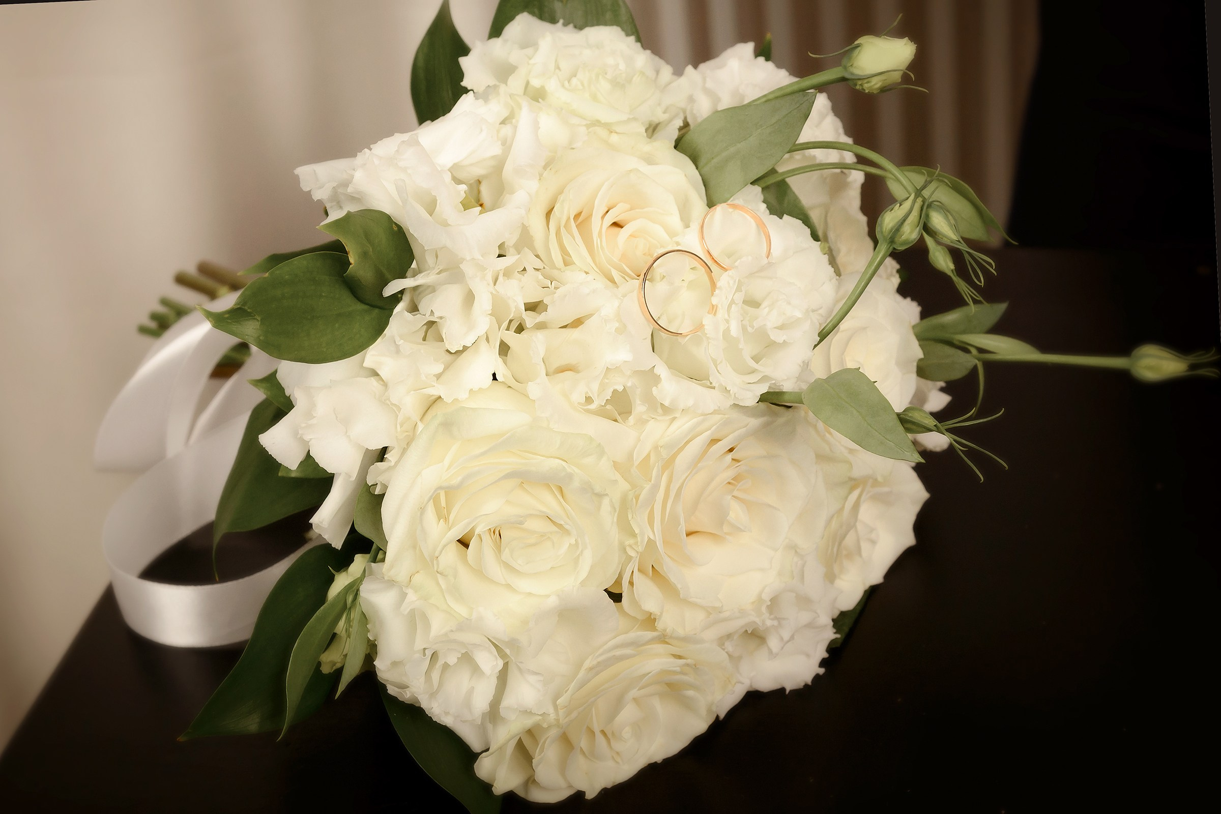 Свадебные фотосессии в фотостудии Тольятти. Фотограф Оксана Сафонова г. Тольятти