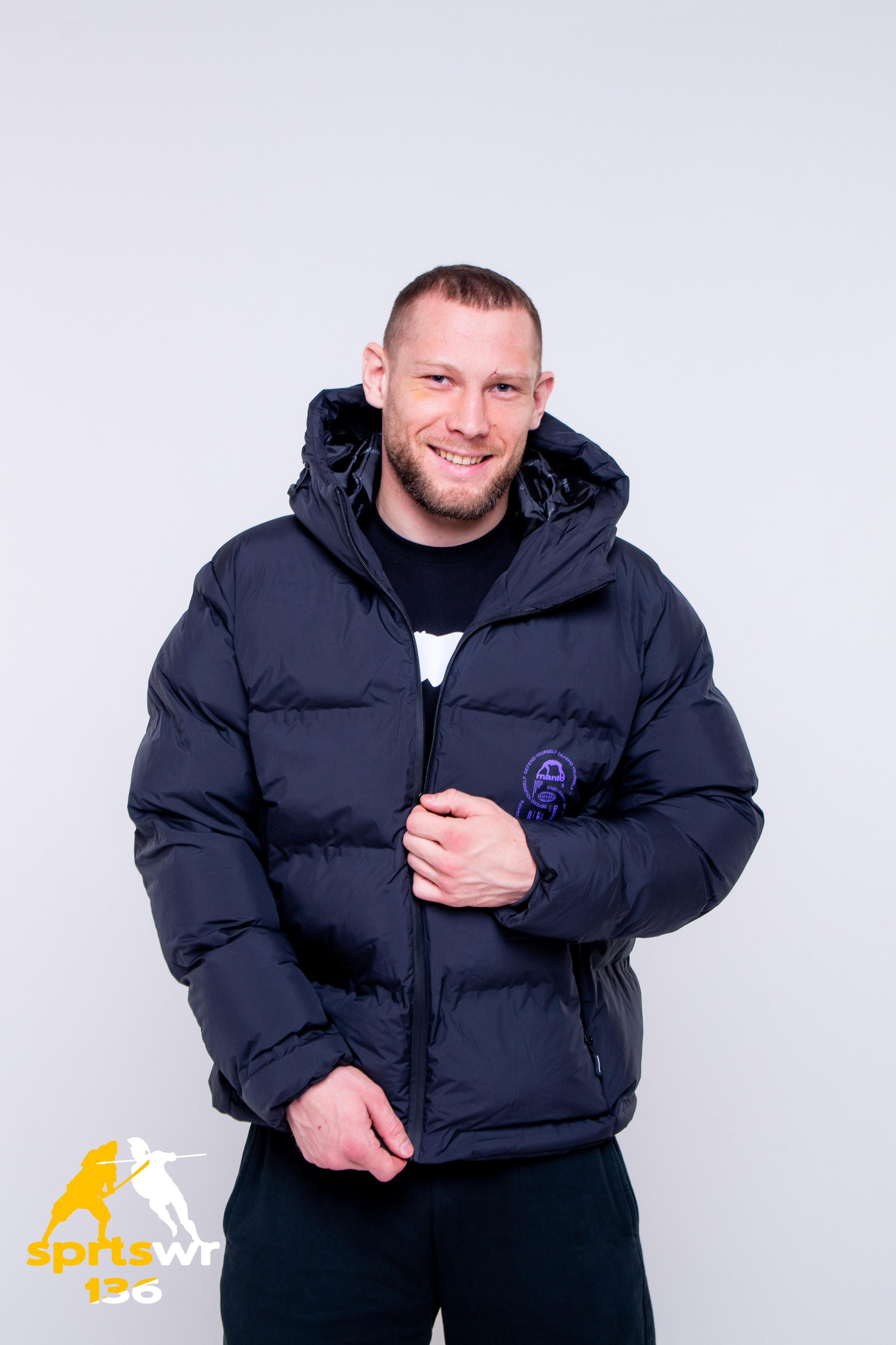 Одежда для мужчин. Профессиональная фотостудия в Санкт-Петербурге «Точка»