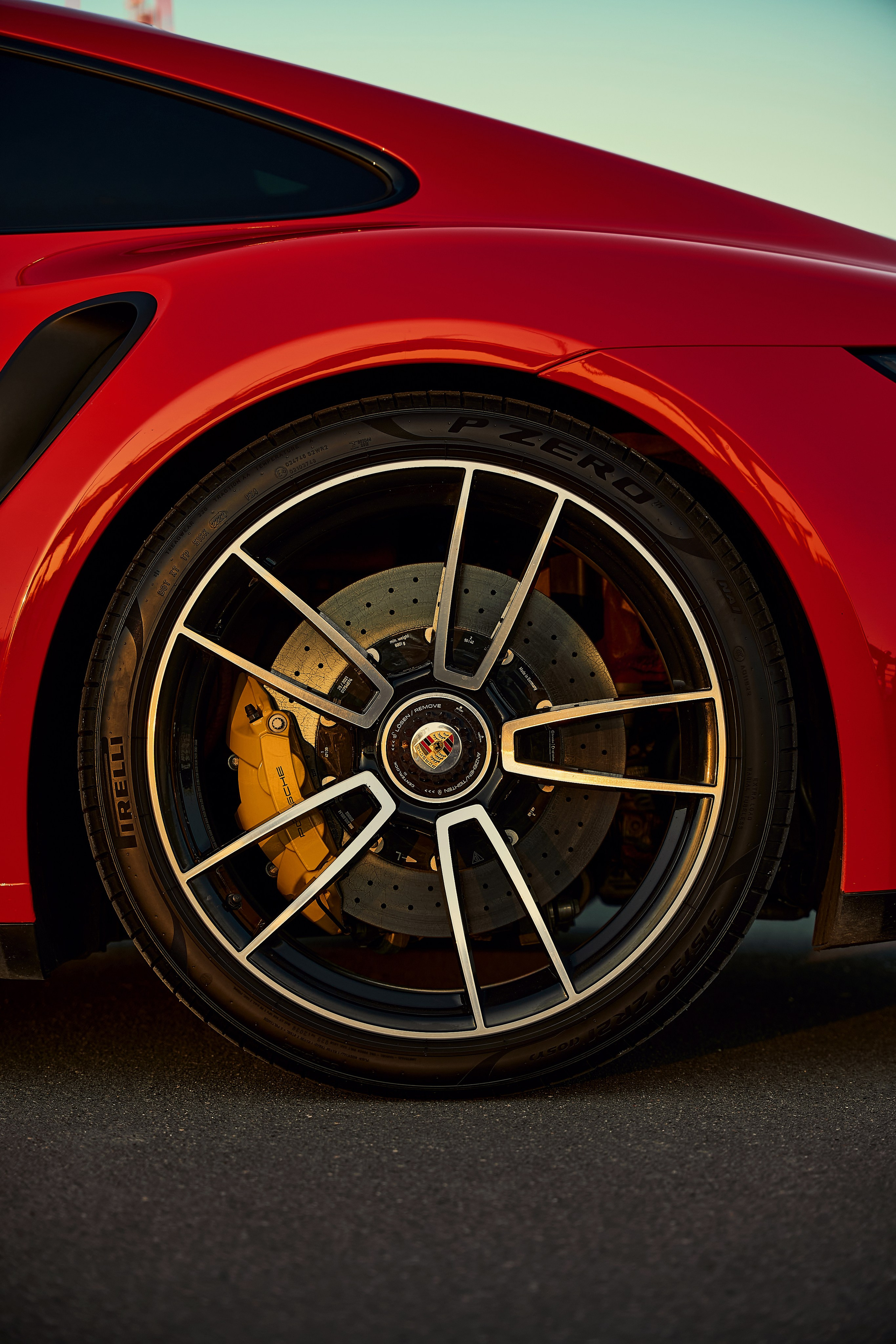 Автомобили