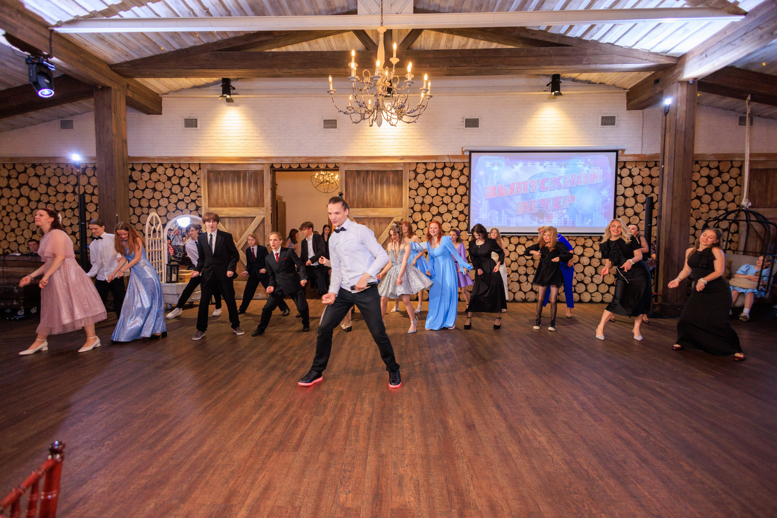 Первая шк. г. Шлиссельбург. Фотограф Александр Заломаев