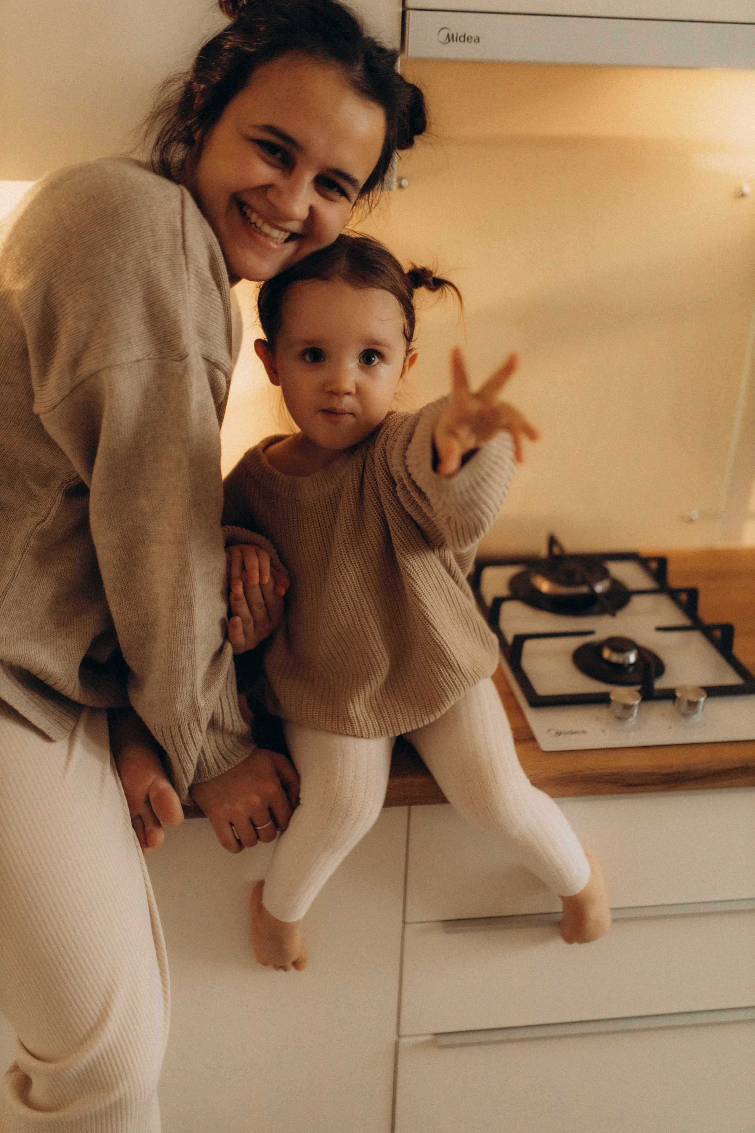 Юля и Мия. Семейный и домашний фотограф Советский Югорск Екатерина Цыганок