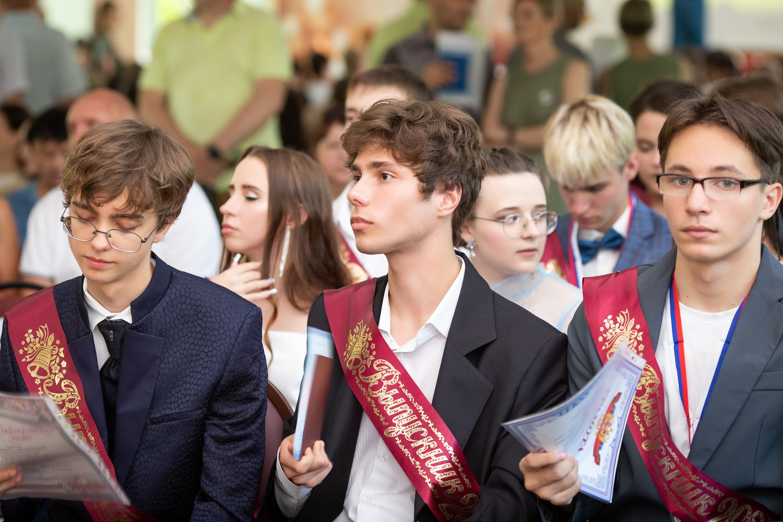 Последний звонок/Выпускной в школе. Фотограф во Владивостоке Анастасия Стробыкина