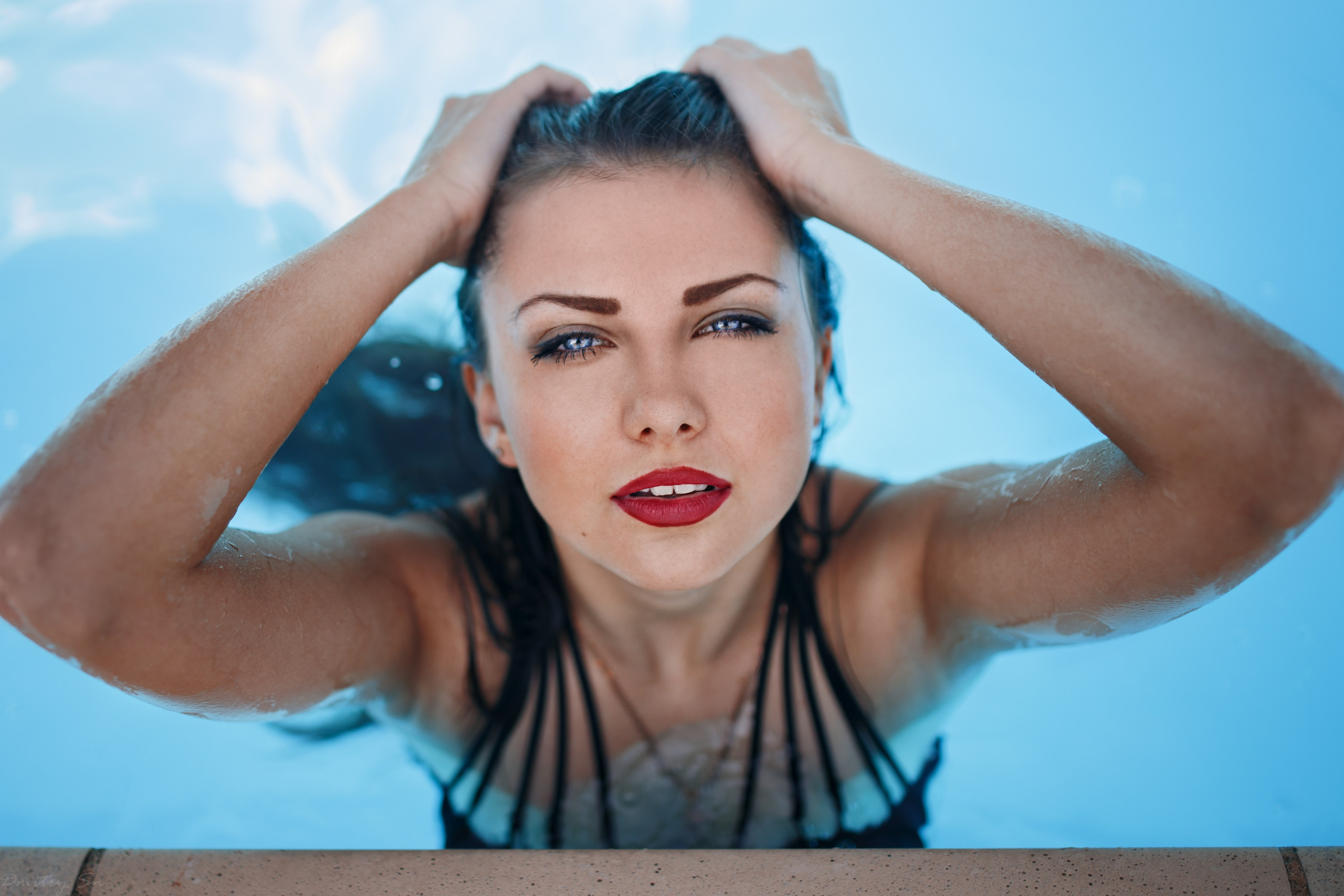 Фотосет с Кристиной в бассейне в формате для «себя»