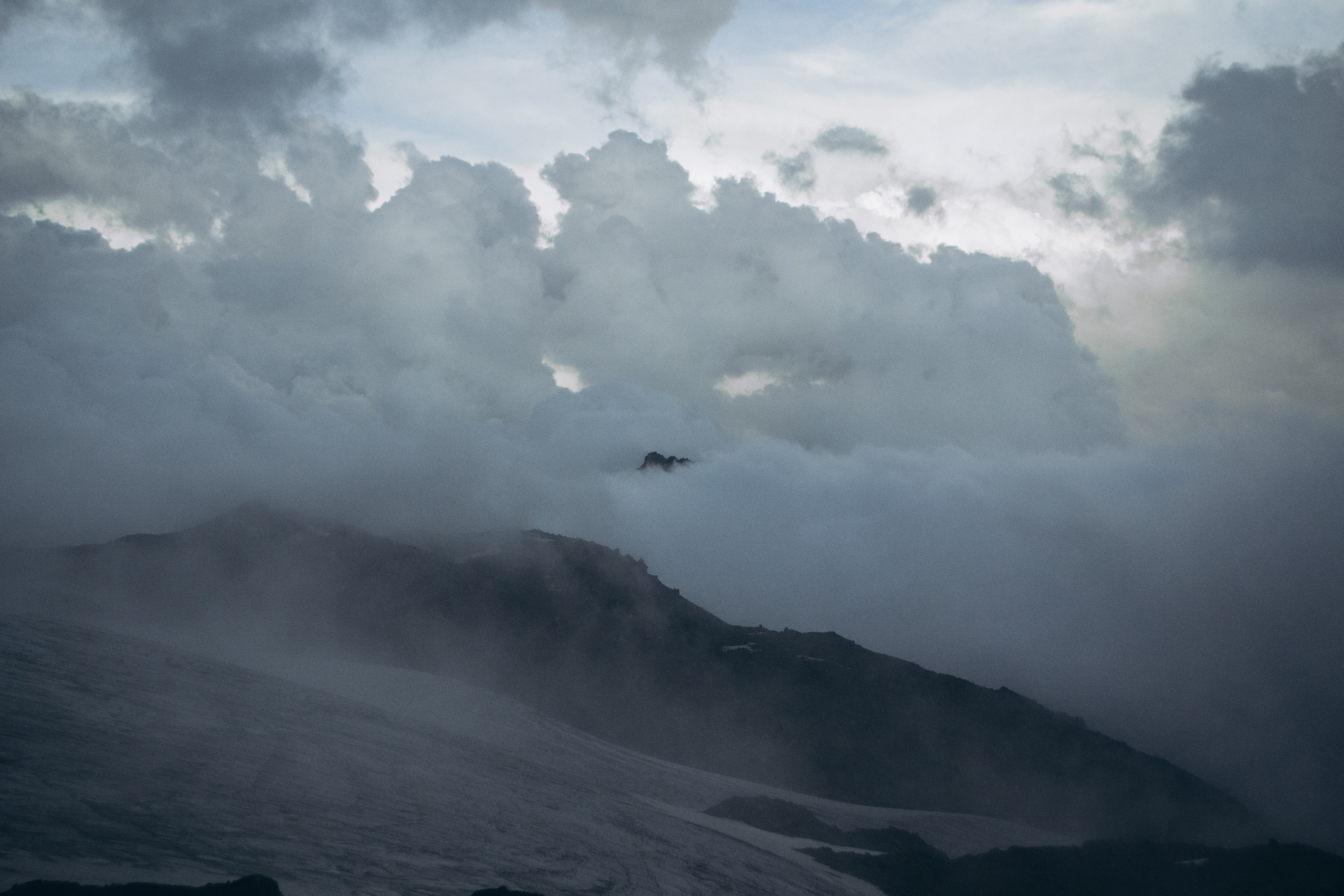 Ледники Эльбруса. Фотограф Настя | Экспедиции и лайфстайл