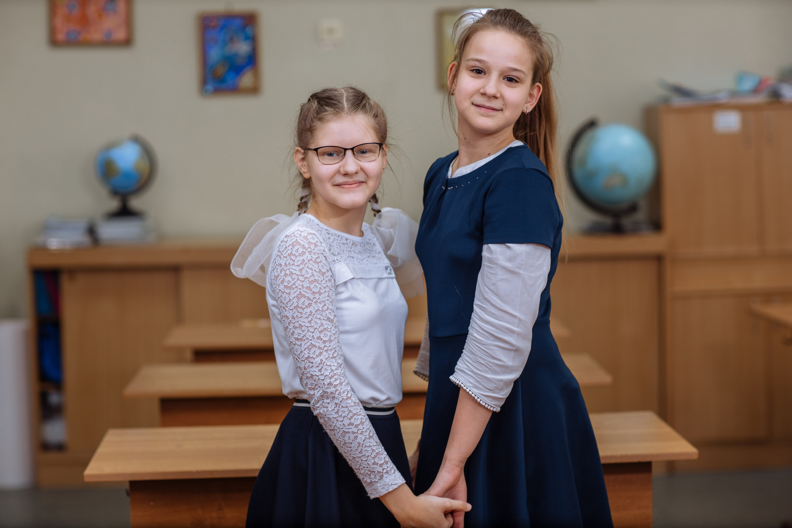 Начальные классы. Выпускные школьные фото­альбомы для школ и детских садов в Волгограде и Волжском