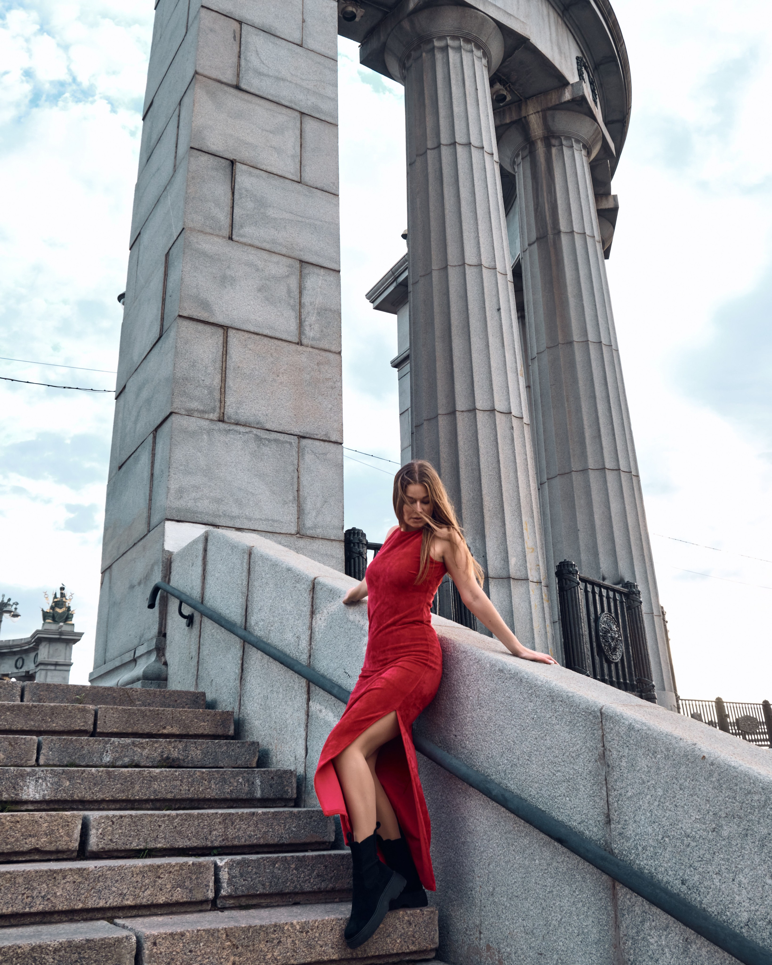 Алая искра мегаполиса. Photographer in Moscow