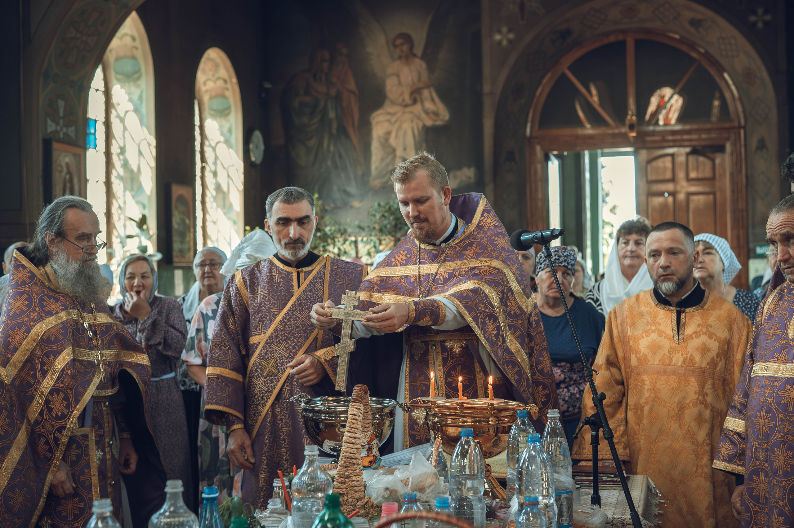 Изнесение Честны́х Древ Животворящего Креста Господня. ФОТОГРАФ НА ТАИНСТВА ВИКТОРИЯ БЕРЕЖНАЯ