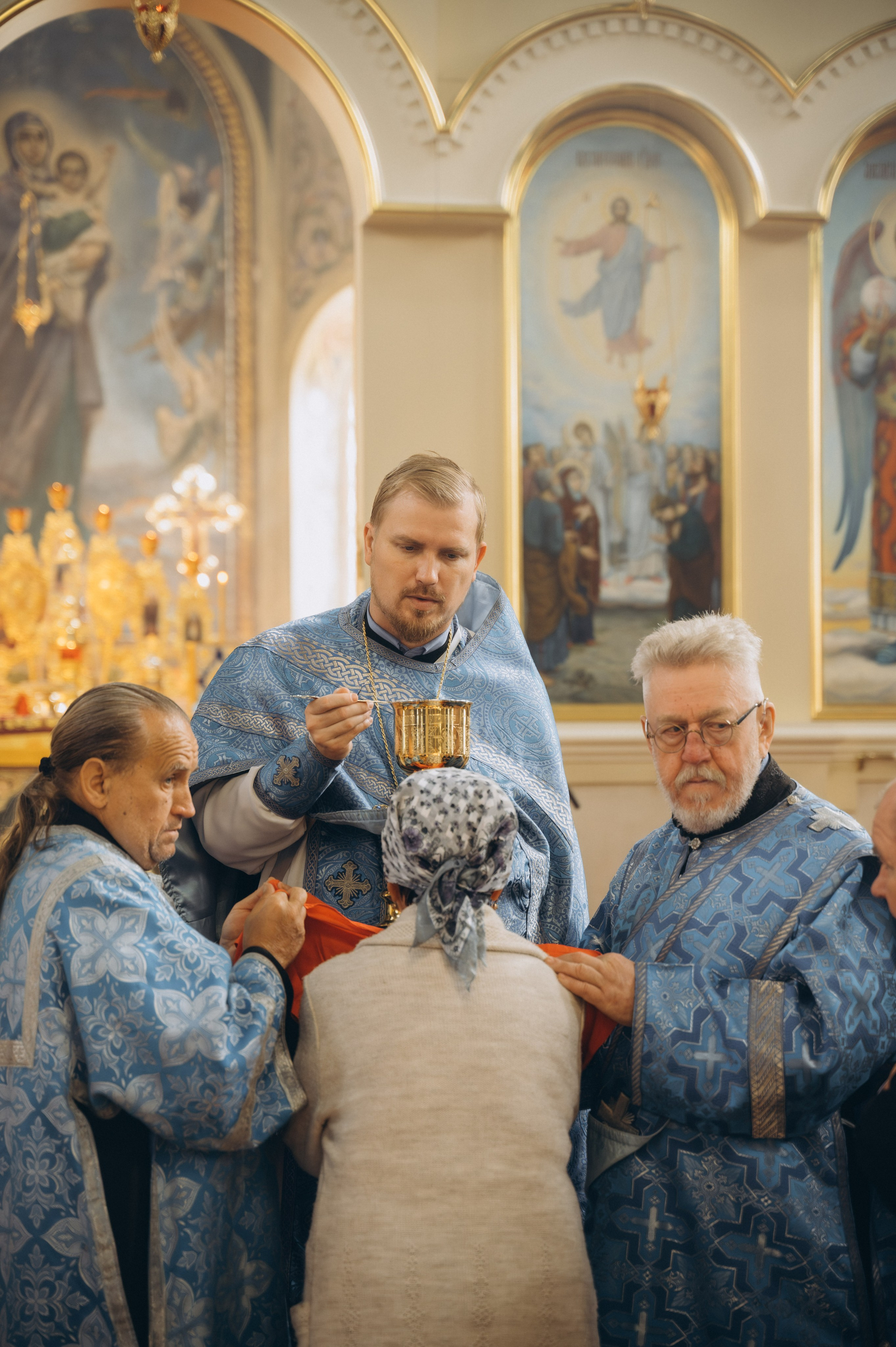 Покров Пресвятой Богородицы. ФОТОГРАФ НА ТАИНСТВА ВИКТОРИЯ БЕРЕЖНАЯ