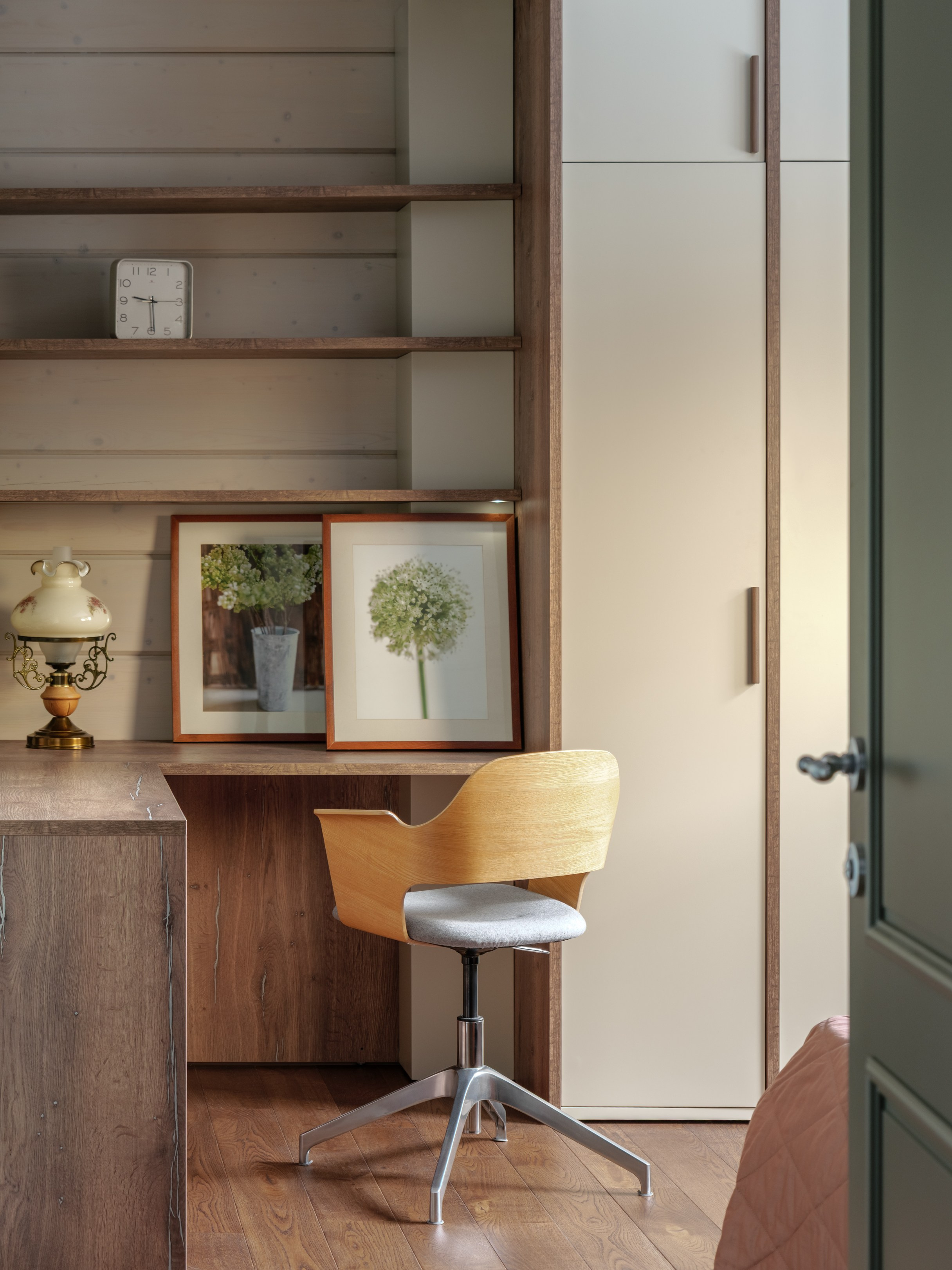 Загородный дом. Дизайнер Дмитрий Кисляков. Мебель на заказ