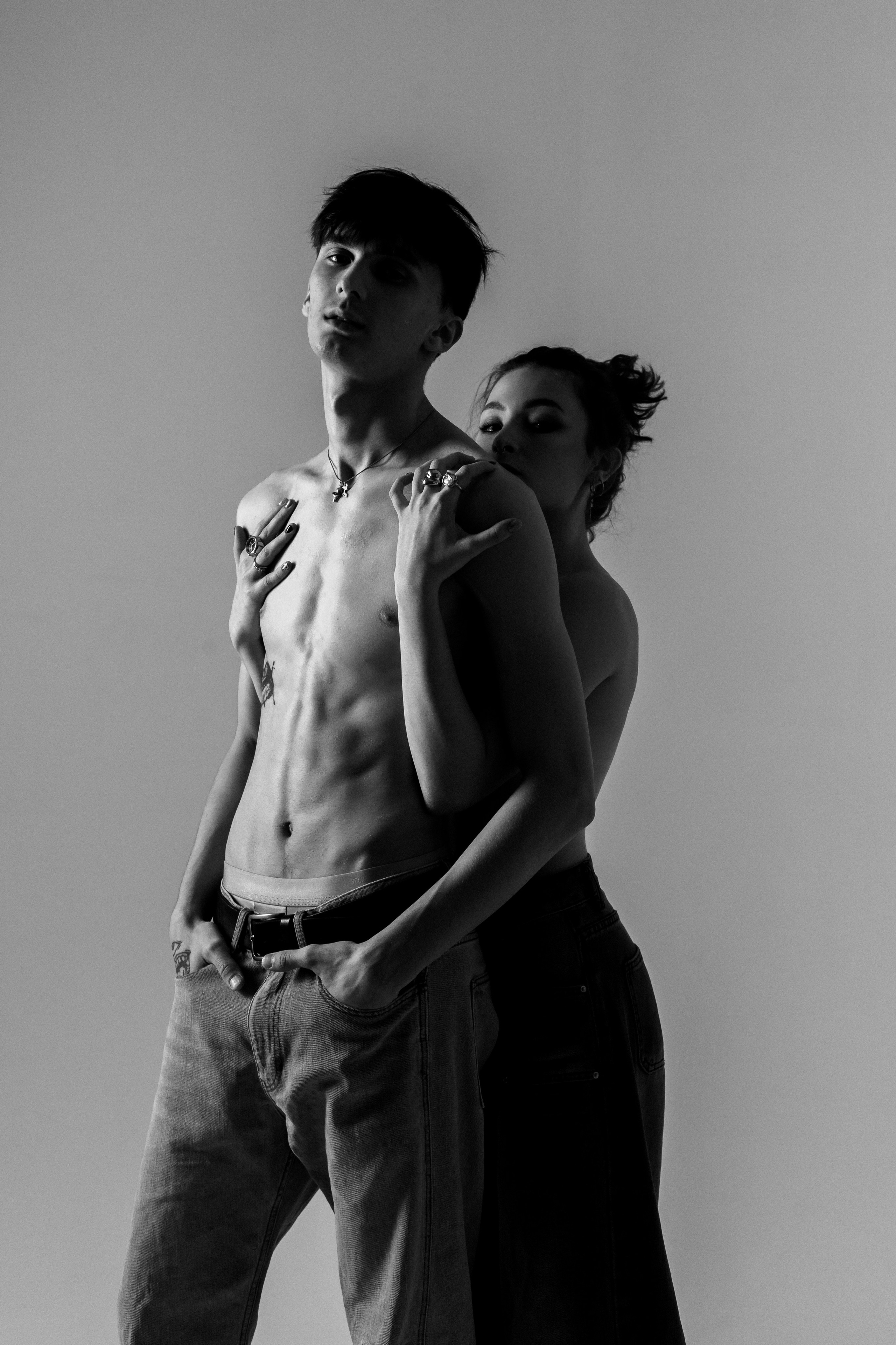 VD. Фотограф в Тюмени Даша Михнова. Портреты, фотопроекты, фотодни