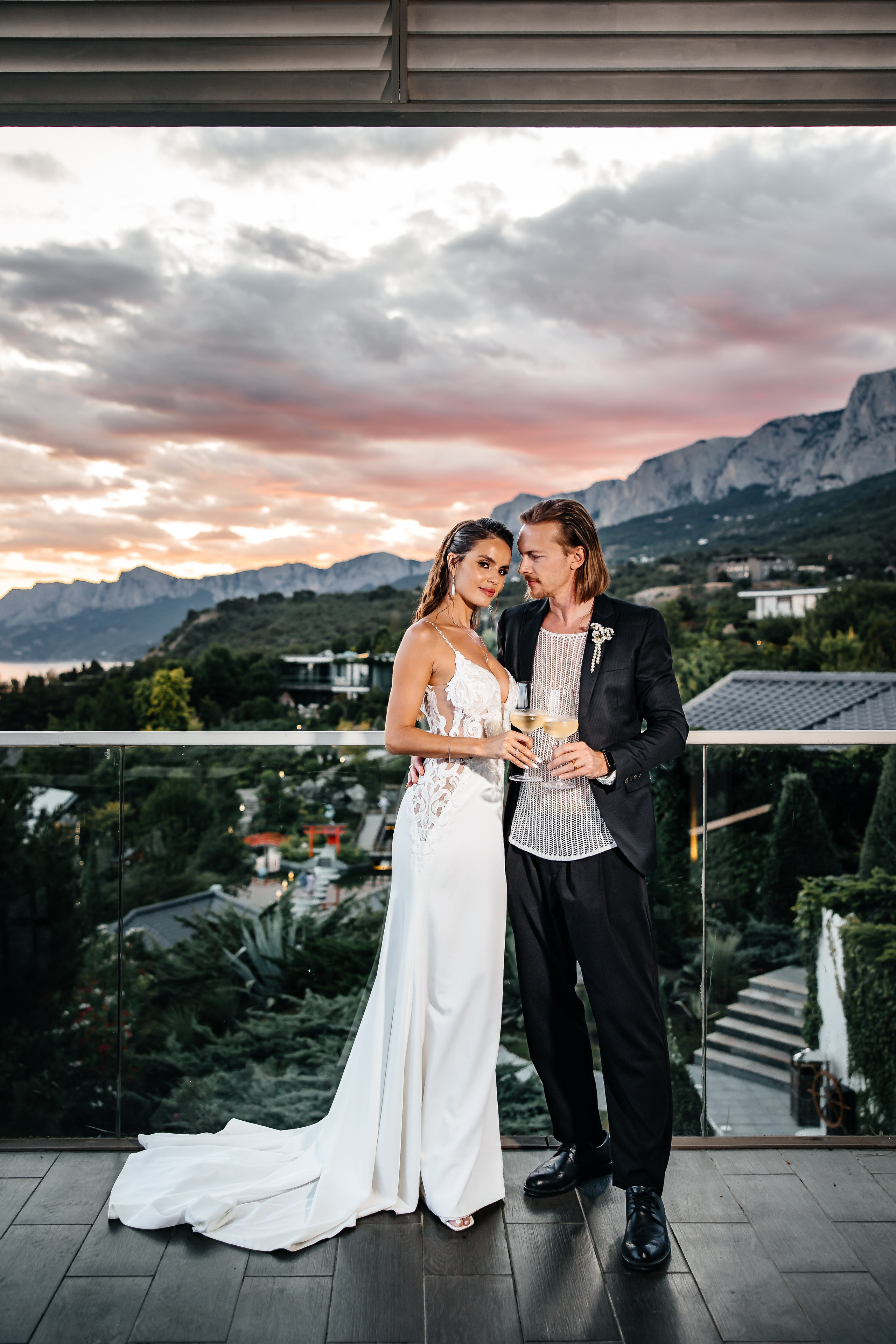 Эмоциональная свадебная фотография. Свадебный фотограф в Крыму и Севастополе Ольга Баскакова