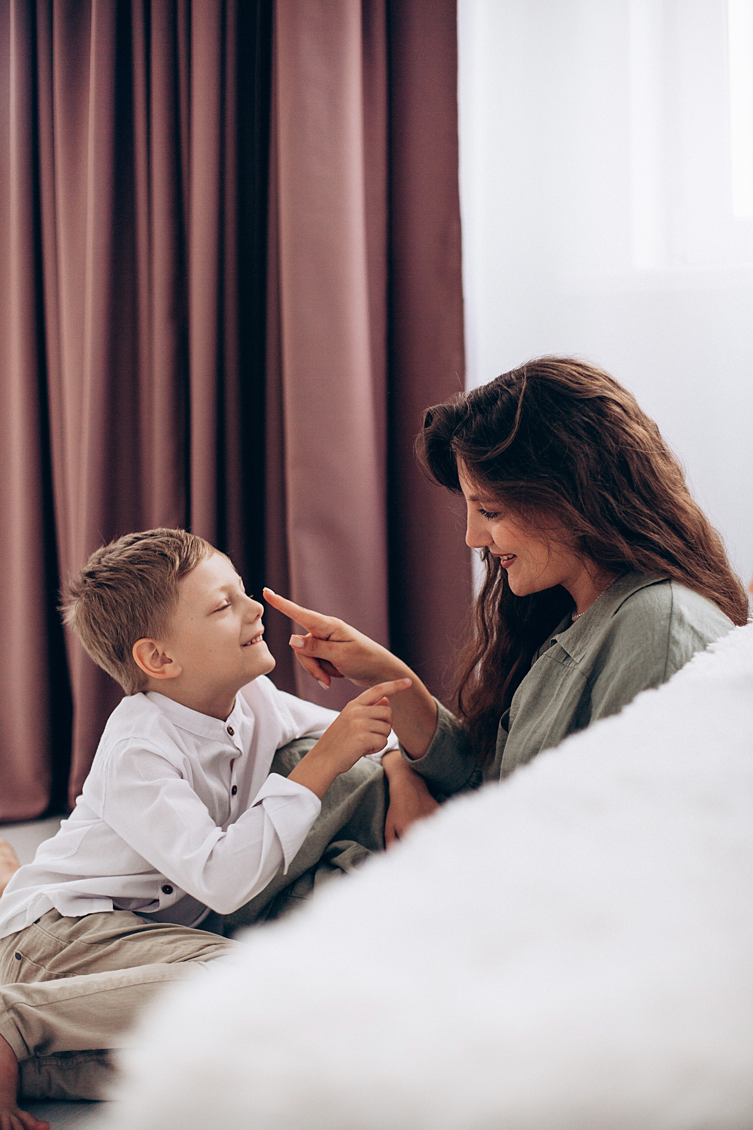 Ангелина и мальчики. Репортажный и детский фотограф в Минске