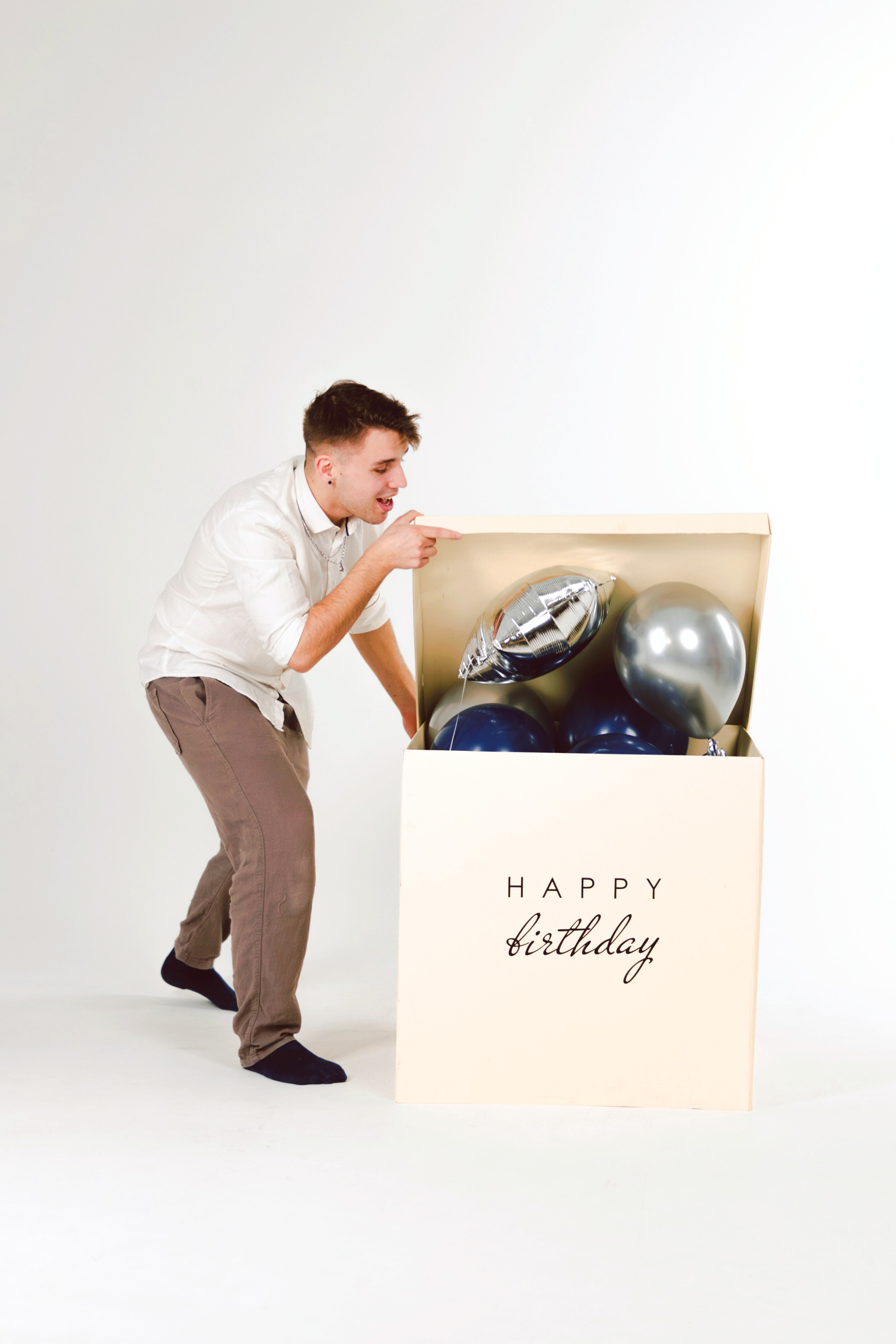 Balloon BOX. Balloons and decorations in Serbia. Delivery 24/7