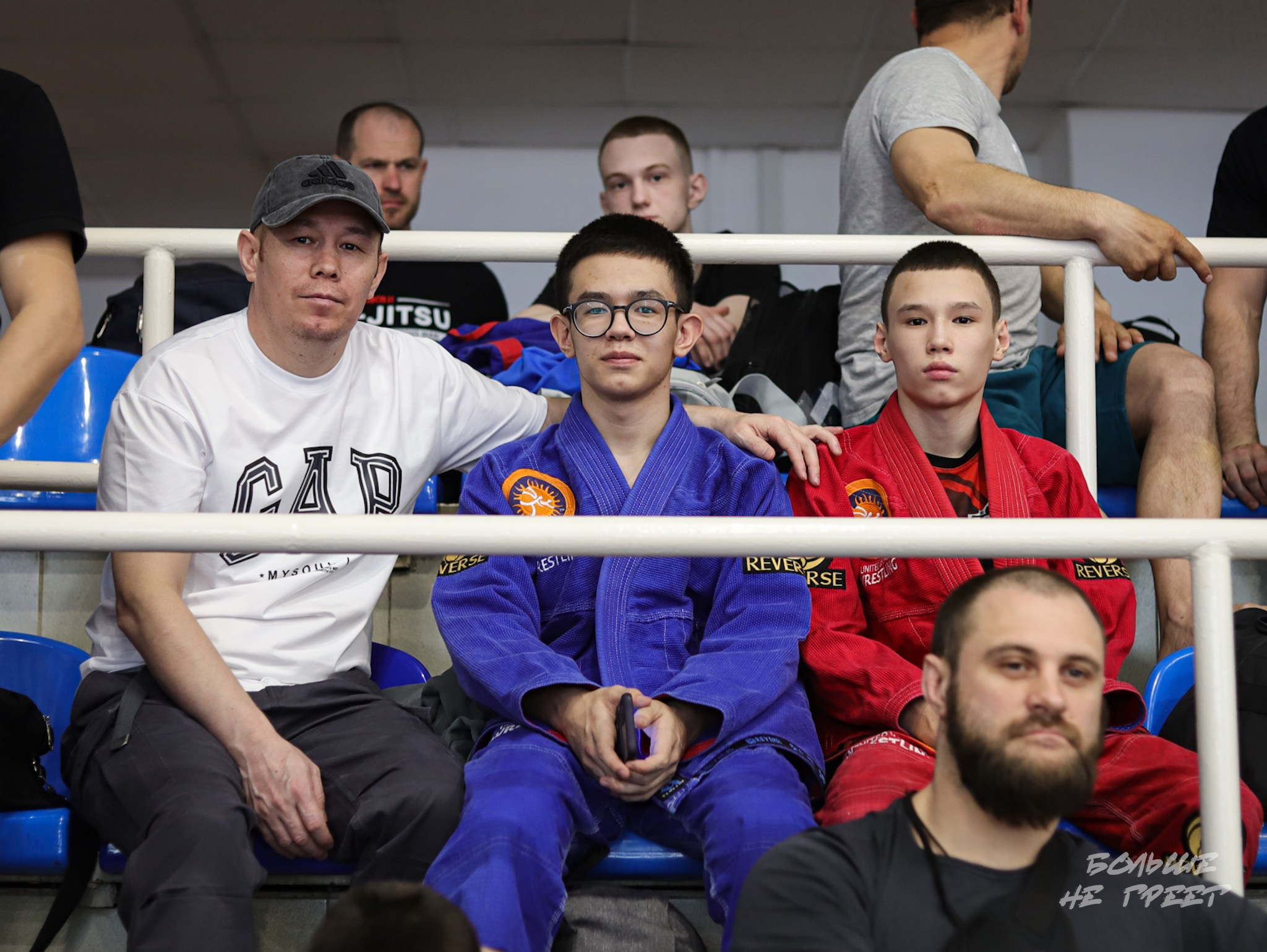 ПЕРВЕНСТВО УРФО ПО СПОРТИВНОЙ БОРЬБЕ ГРЭППЛИНГ И ГРЭППЛИНГ-ГИ. Больше не греет