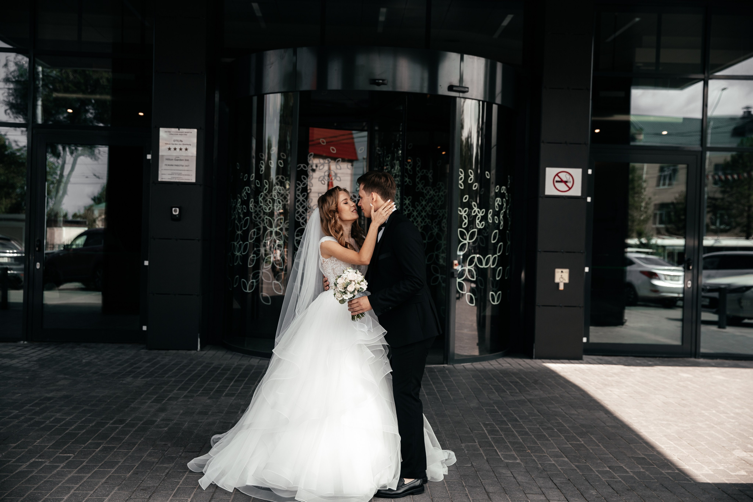 Элегантная свадьба в Hilton — Данила и Марии. Свадебный фотограф в Оренбурге Илья Володьков