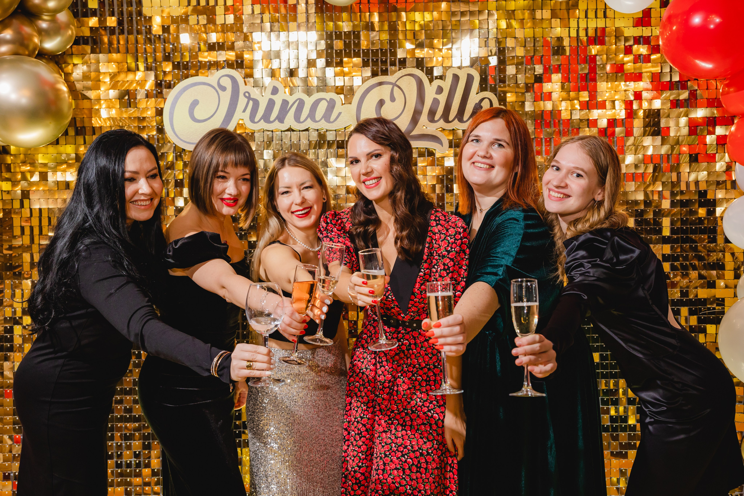 Дни Рождения и Юбилеи. Сайт с красивыми фотографиями и людьми