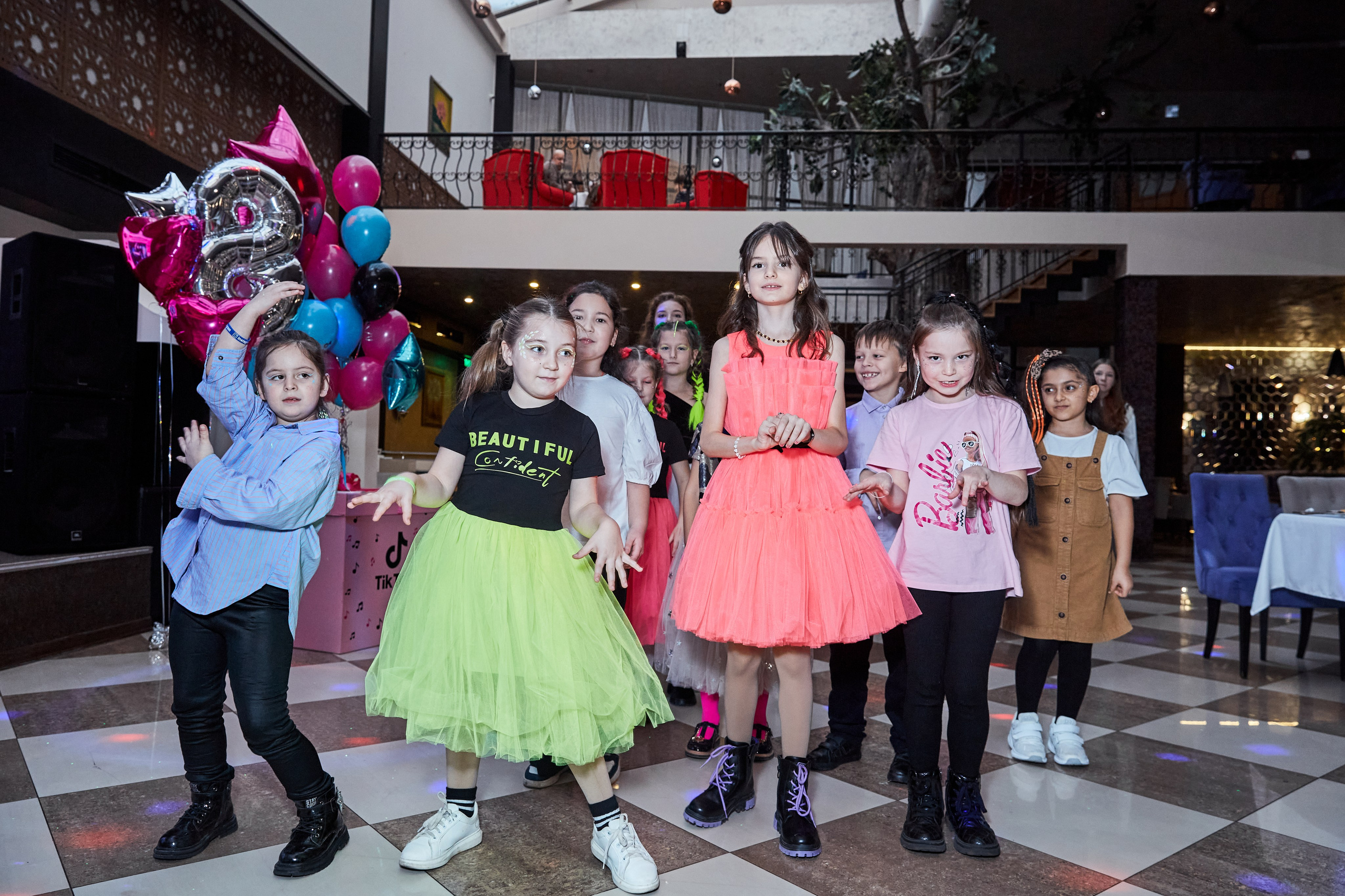 Большой День рождения девочки. Budanovaphoto.ru