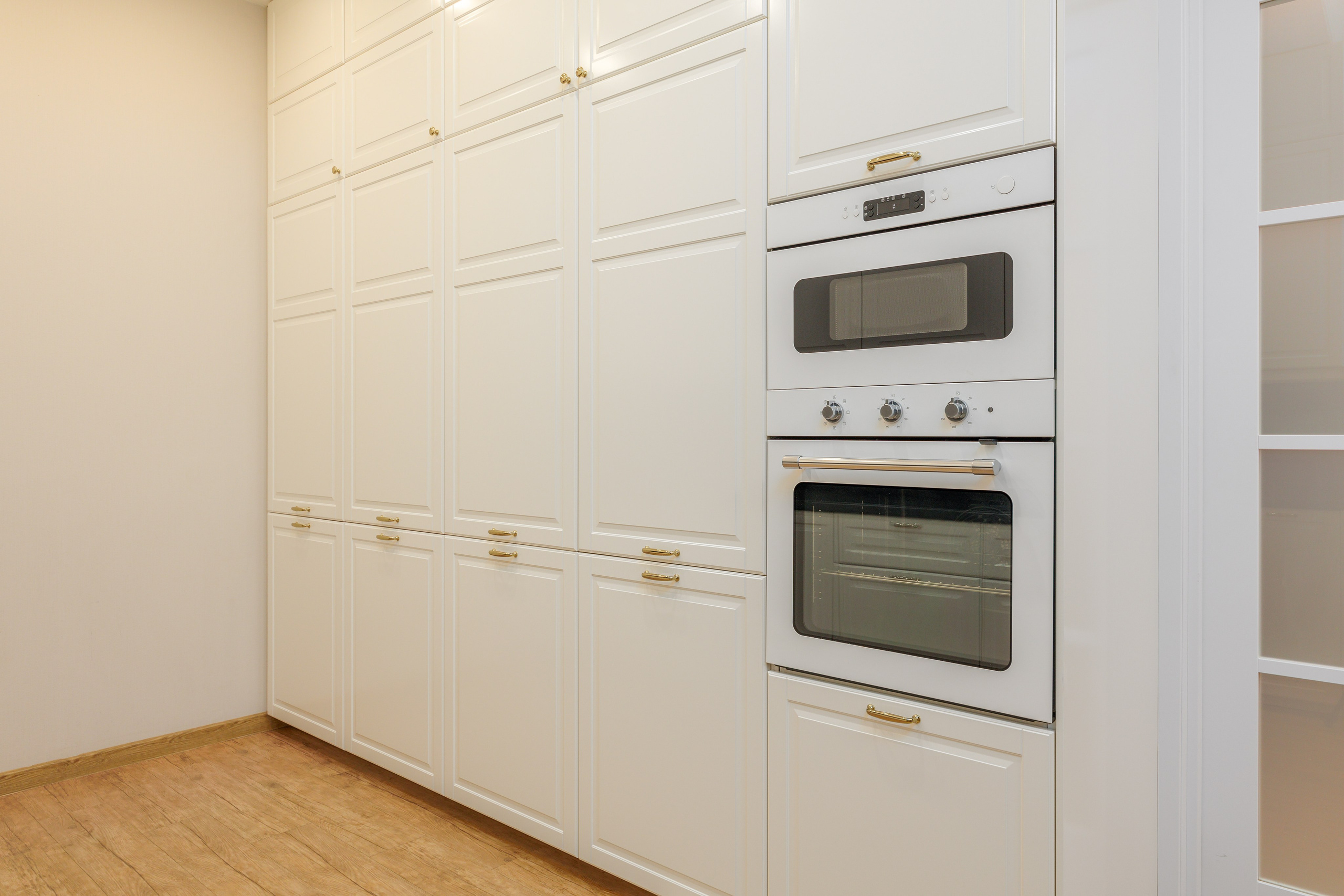 Трёхкомнатная квартира, Морской пр-кт