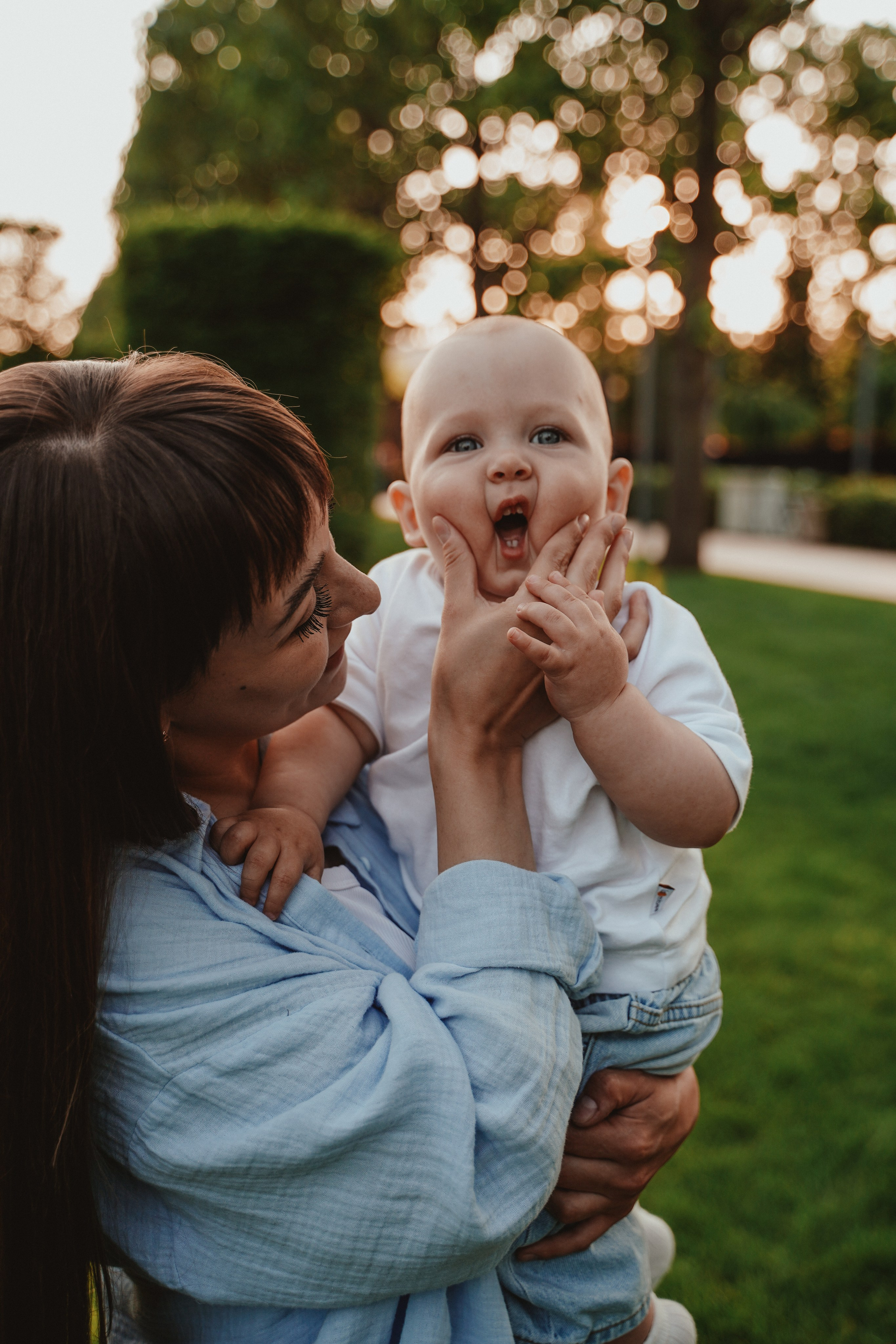 Семейная фотосессия в парке Галицкого. Семейный и женский фотограф в Краснодаре Анастасия Приймак