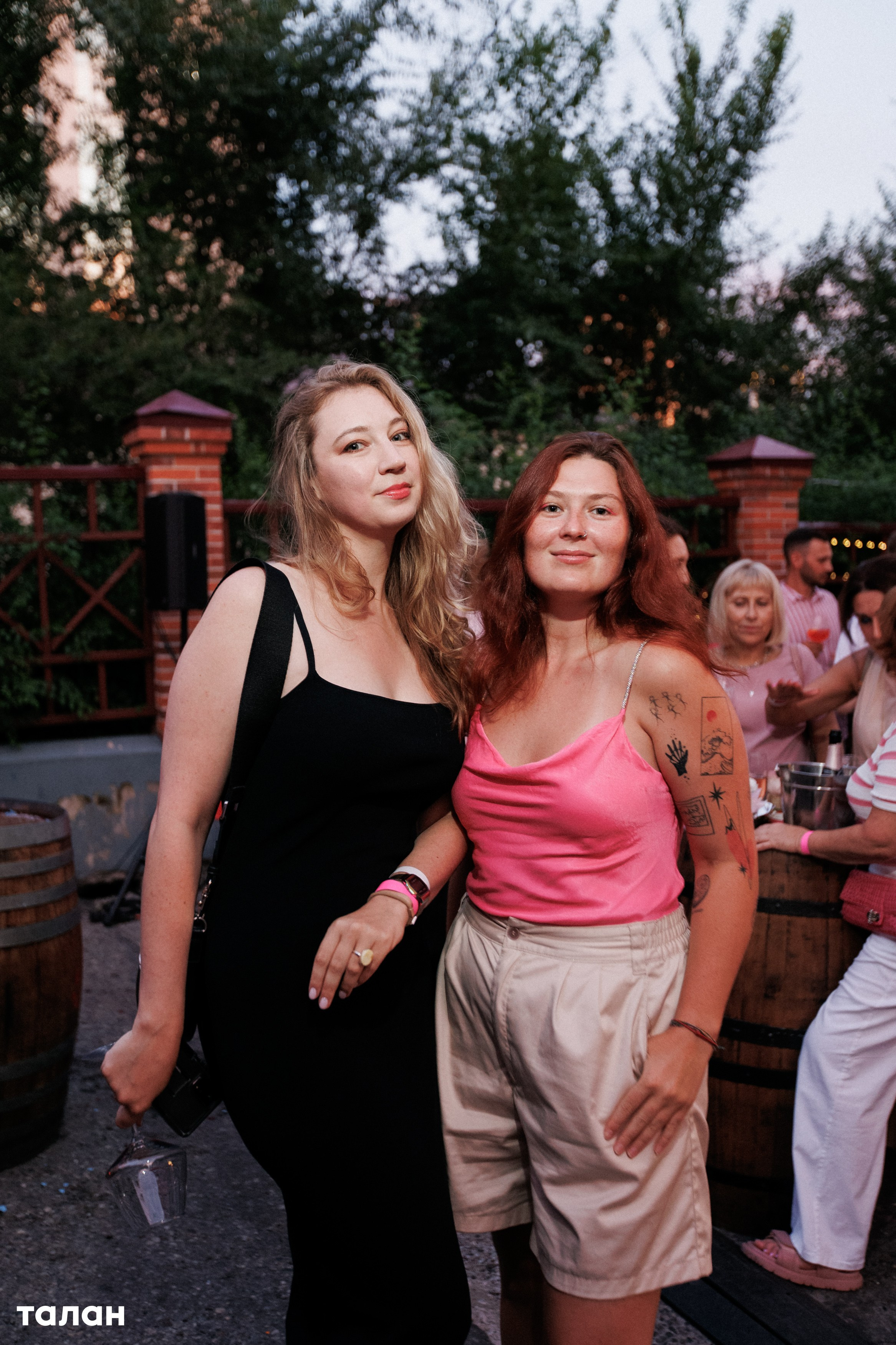 ВИНОТЕКА [бар+магаз] — BIRTHDAY PARTY. СВОИ. ФОТООТЧЕТЫ-СОБЫТИЯ-МЕСТА