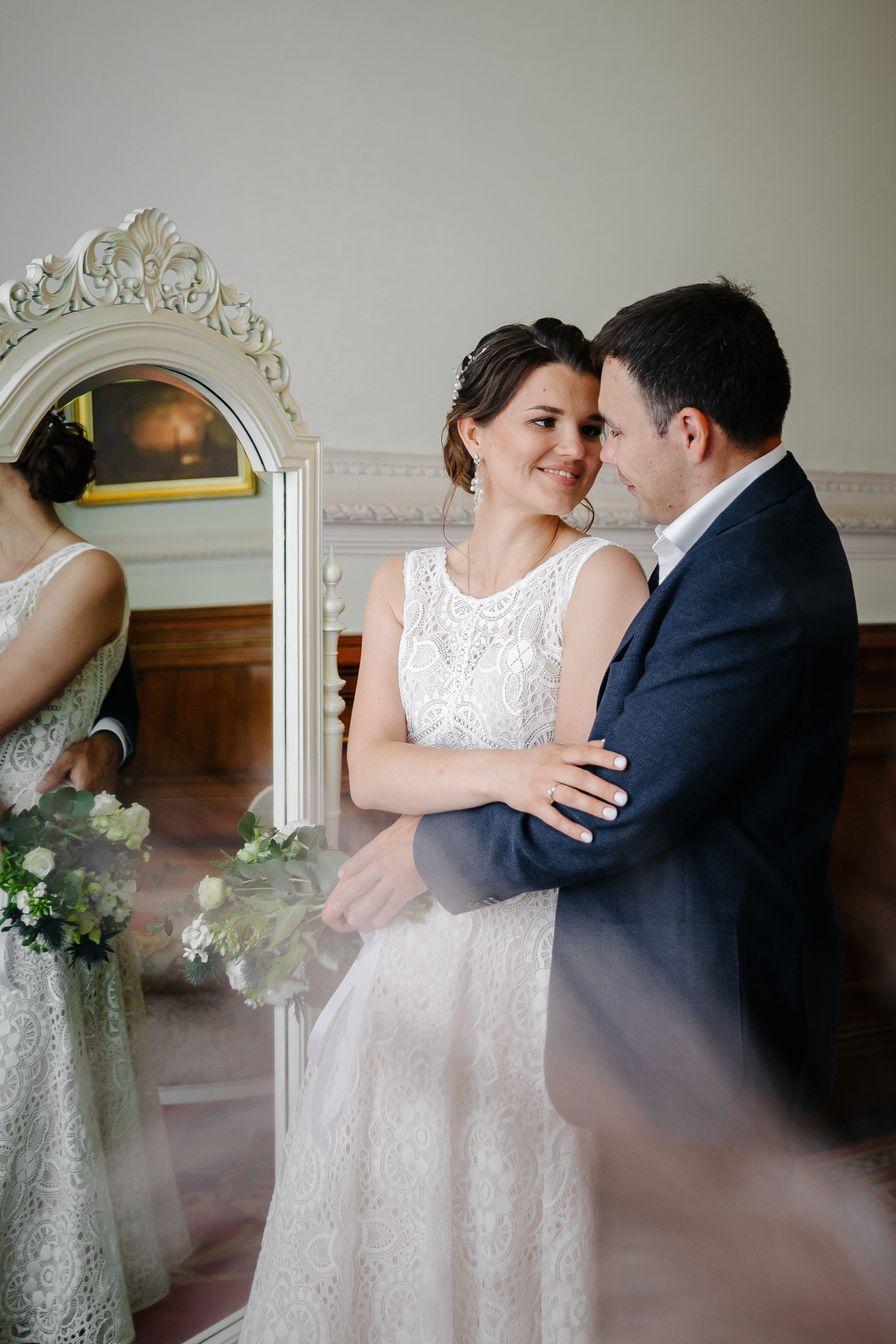 ДВОРЕЦ № 1 | Июль, Исаакиевская площадь. Свадебный фотограф в Санкт-Петербурге Полина Корзухина