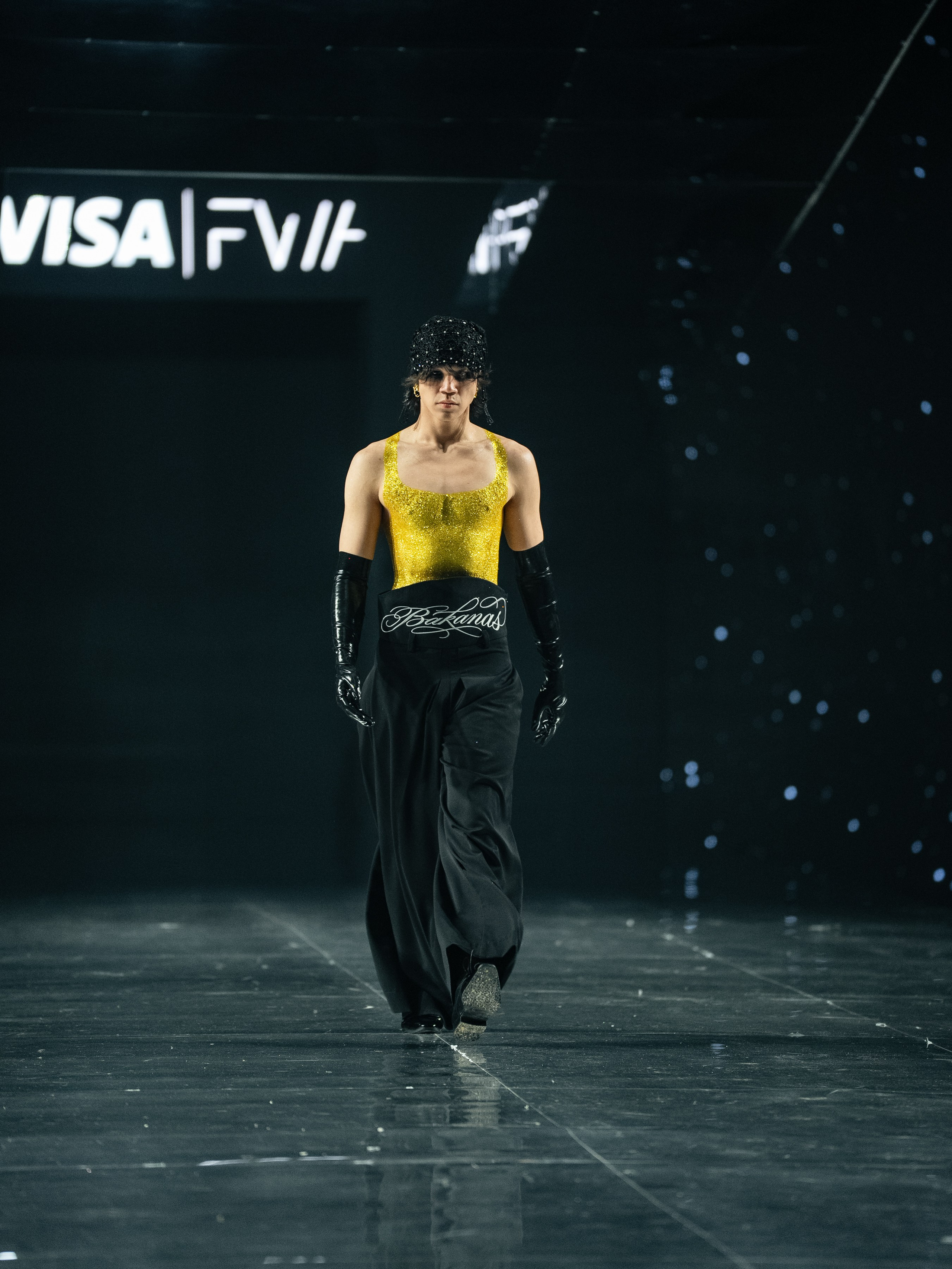 Visa Fashion Week YESYES. Сайт Алматинского НЮ АРТ, будуар и фэшн фотографа Дениса Карпенко