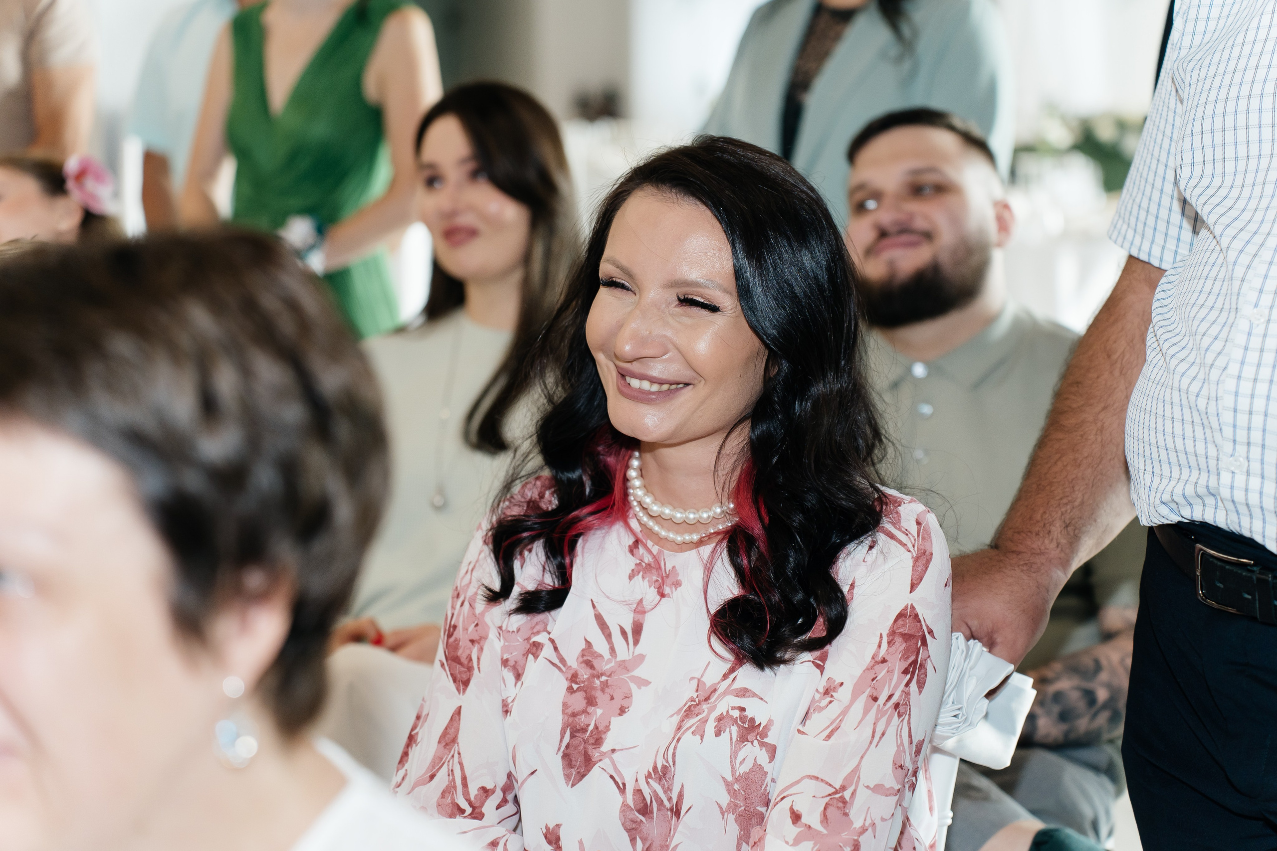 В отели. Для тех, кто не ждёт удачи, а создаёт её. Каждая фотосессия — это твой момент, твой стиль, твой успех. 📸