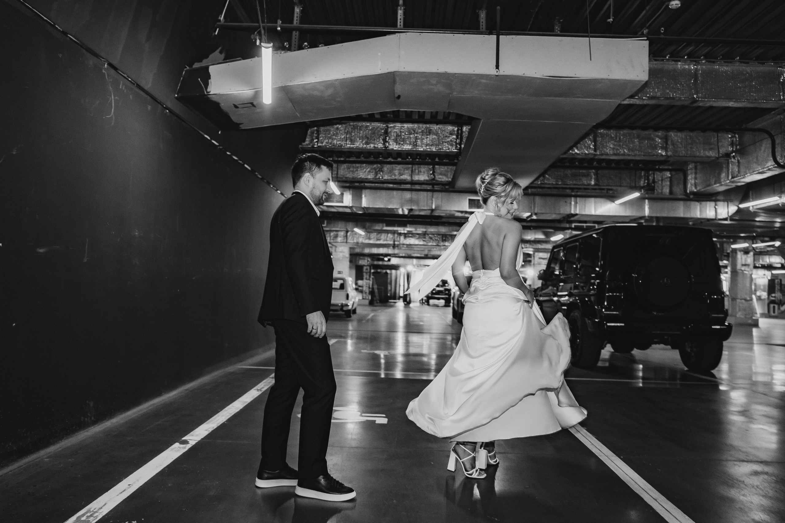 В отели. Для тех, кто не ждёт удачи, а создаёт её. Каждая фотосессия — это твой момент, твой стиль, твой успех. 📸