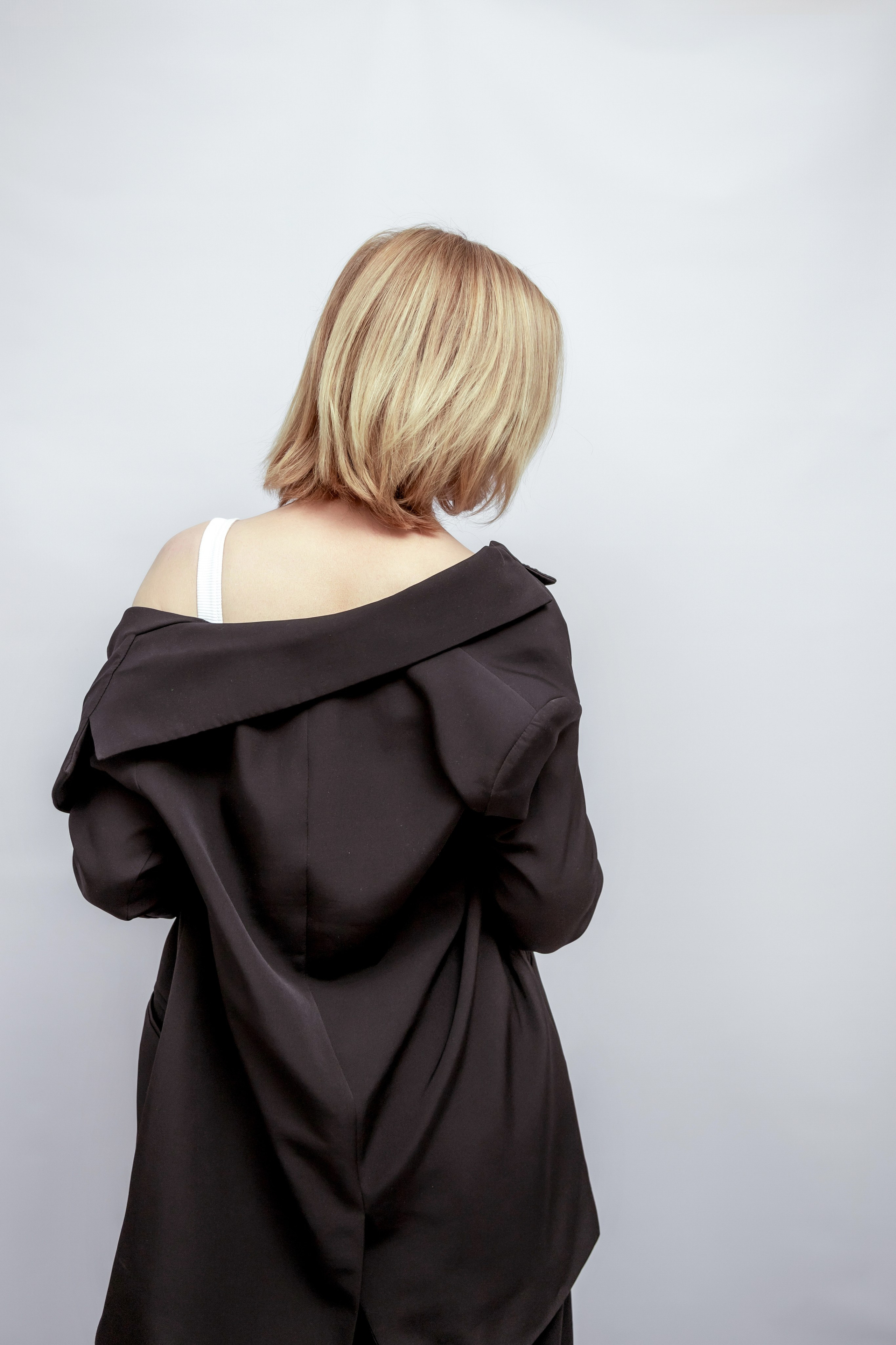 СТУДИЙНЫЙ минимализм ЖЕНСКИЙ. Фотограф Алина Лебедь