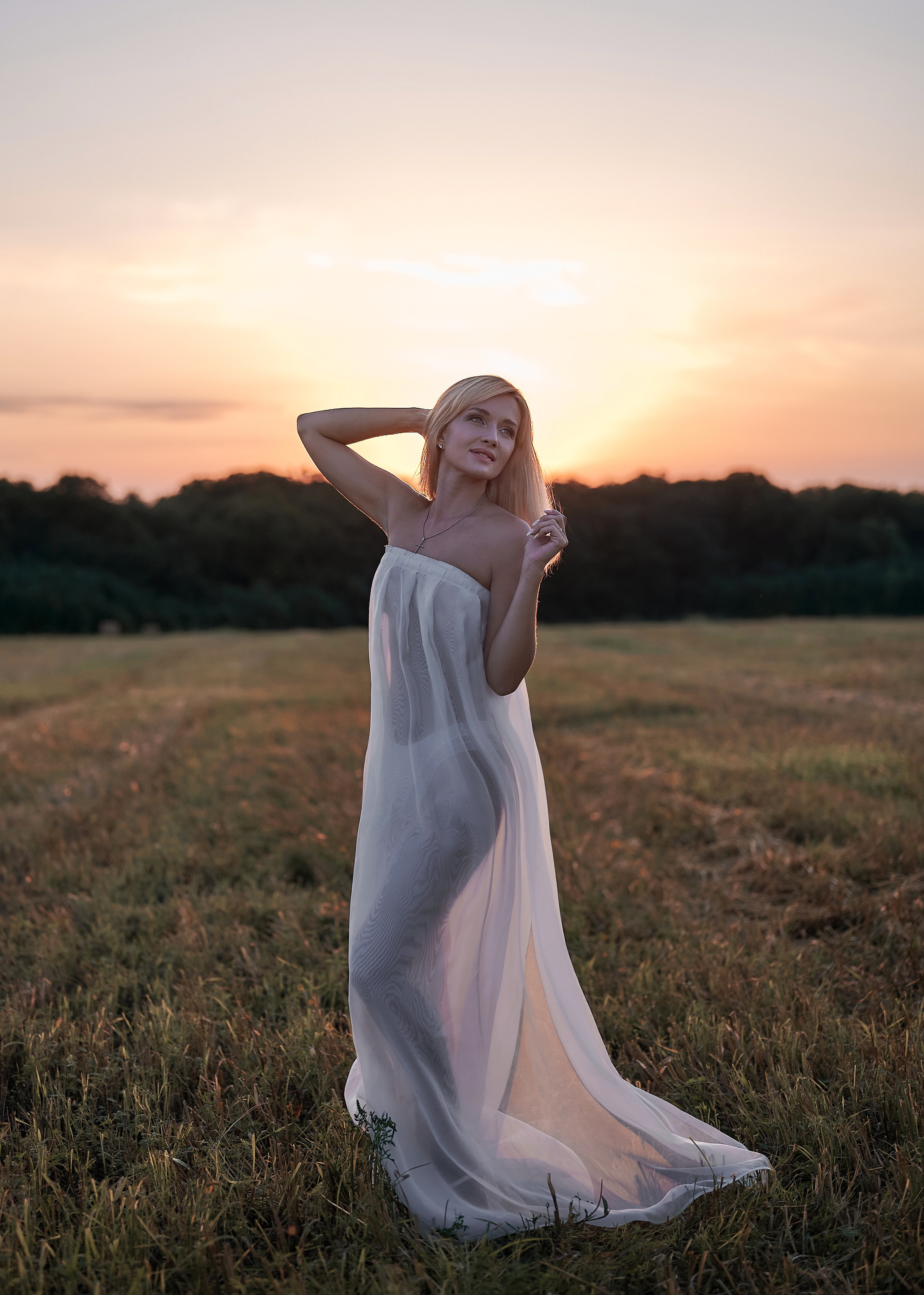 Поля. Фотограф. Хабаровск. Женский портрет